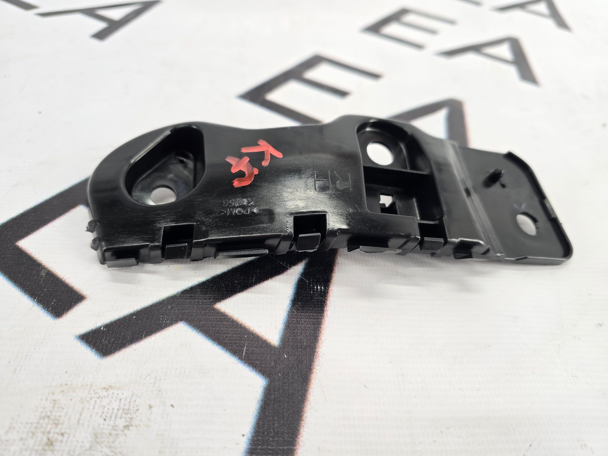 https://gcs.partsauto.market/rn-stockpro.appspot.com/thmbs/userImages/9ed2c848292c8d159f21dde9ffdf9853/part/92dbd92b-bf40-4b8d-8875-43b5779dc177_1744795078209.jpg
