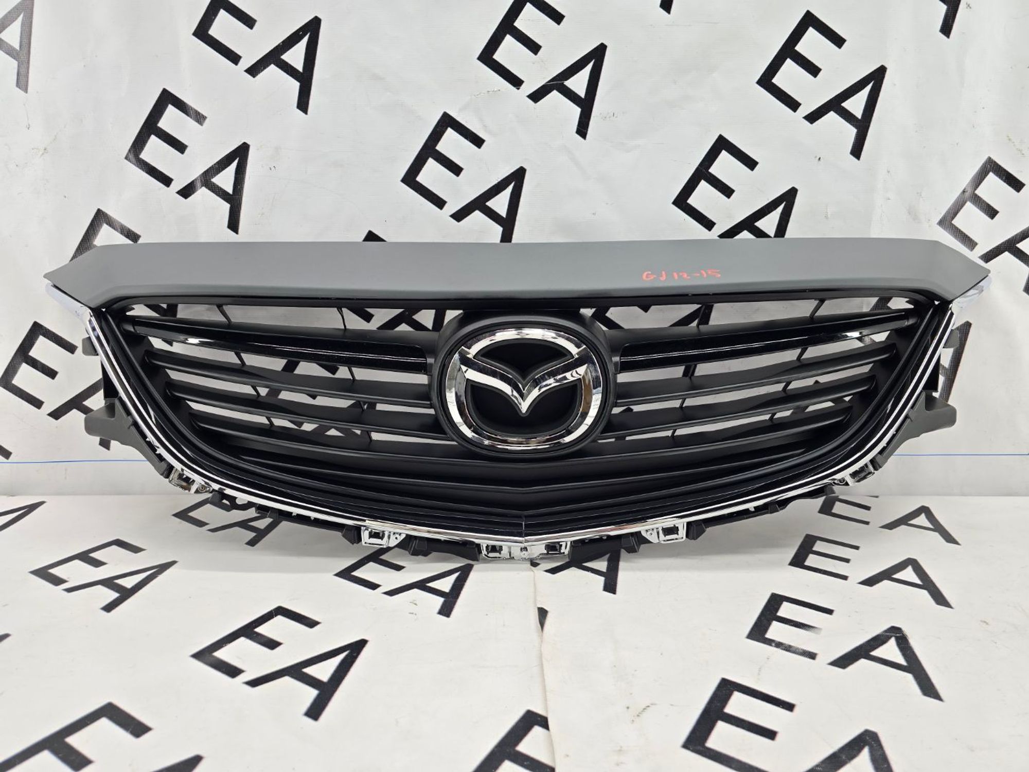 Решетка радиатора Mazda 6 GJ 2012-2025