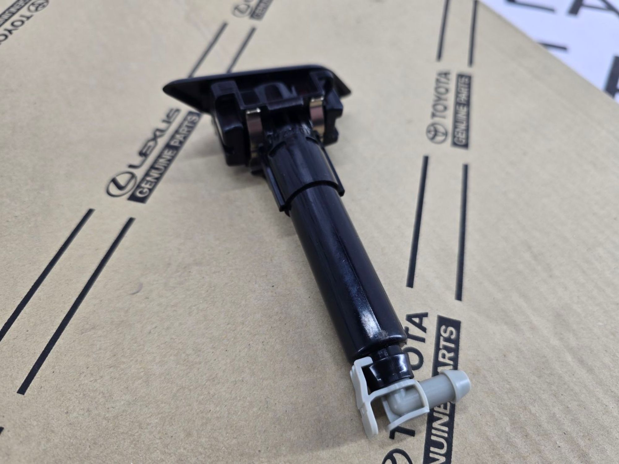 https://gcs.partsauto.market/rn-stockpro.appspot.com/thmbs/userImages/9ed2c848292c8d159f21dde9ffdf9853/part/f98d9640-5496-4eca-8d18-8bbaa3760ae8_1746270634252.jpg