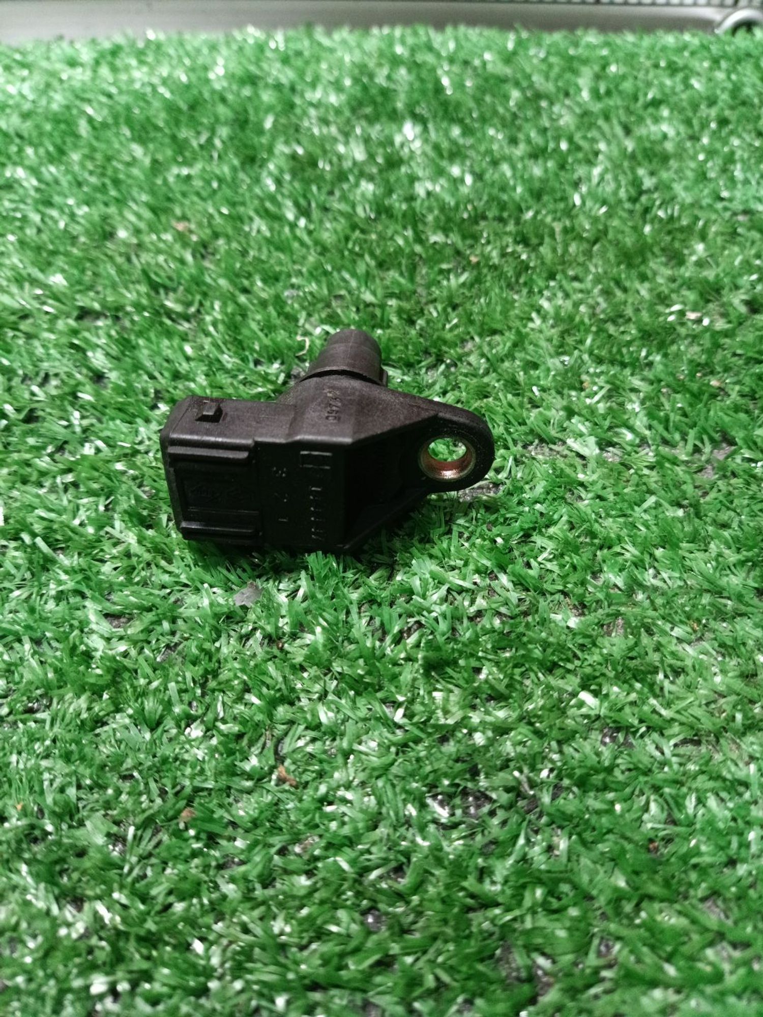 https://gcs.partsauto.market/rn-stockpro.appspot.com/thmbs/userImages/a19a1494006c0851879c8cd6f3827d7d/part/bbabbf53-6fb5-4616-b85b-3e4553c0aec3_1740749809125.jpg