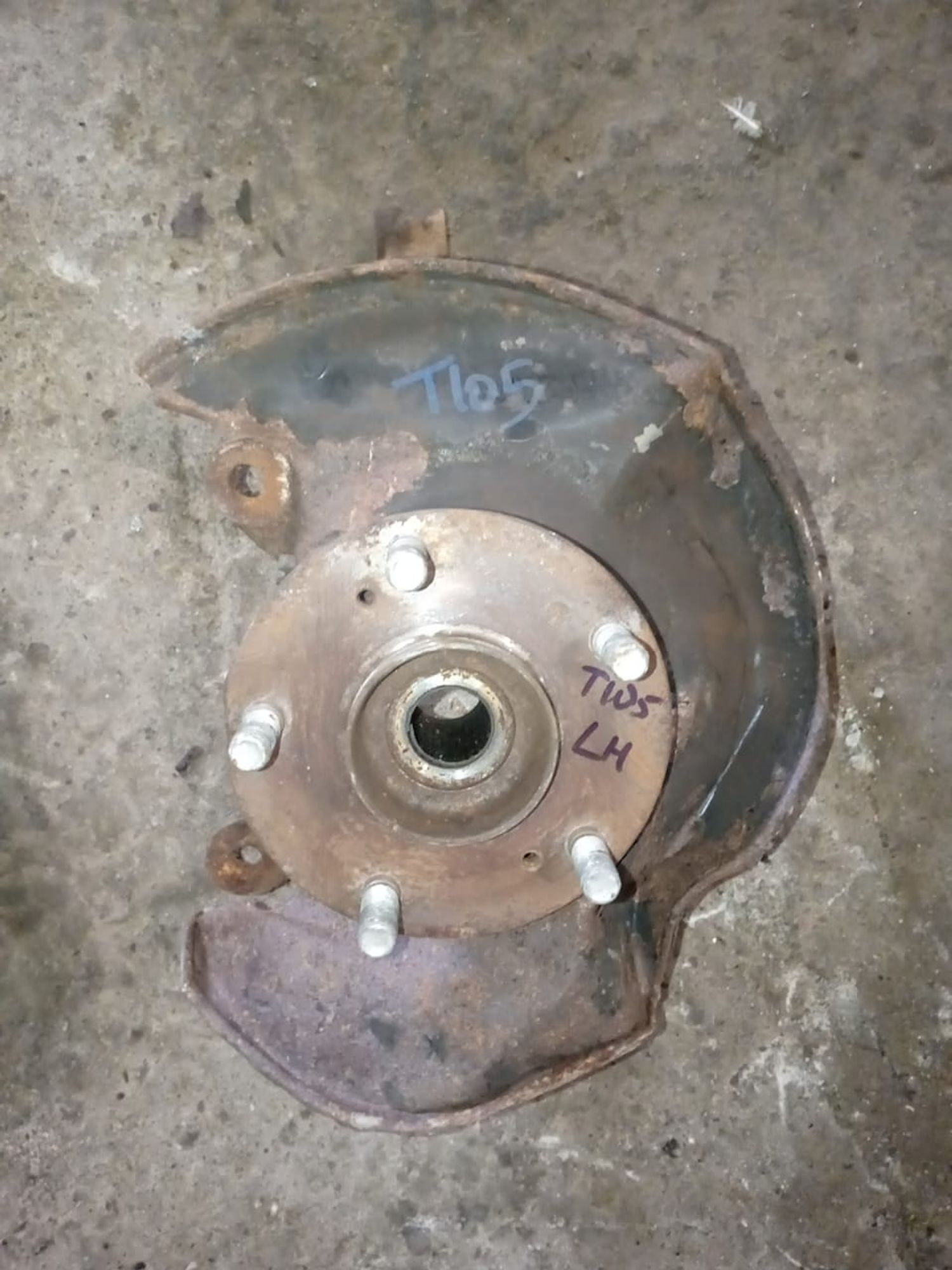 https://gcs.partsauto.market/rn-stockpro.appspot.com/thmbs/userImages/a486c87f8955b6e25f9185efee619899/part/00b924b4-3ad4-4105-8b9a-57ad30592872_1748375705073.jpg