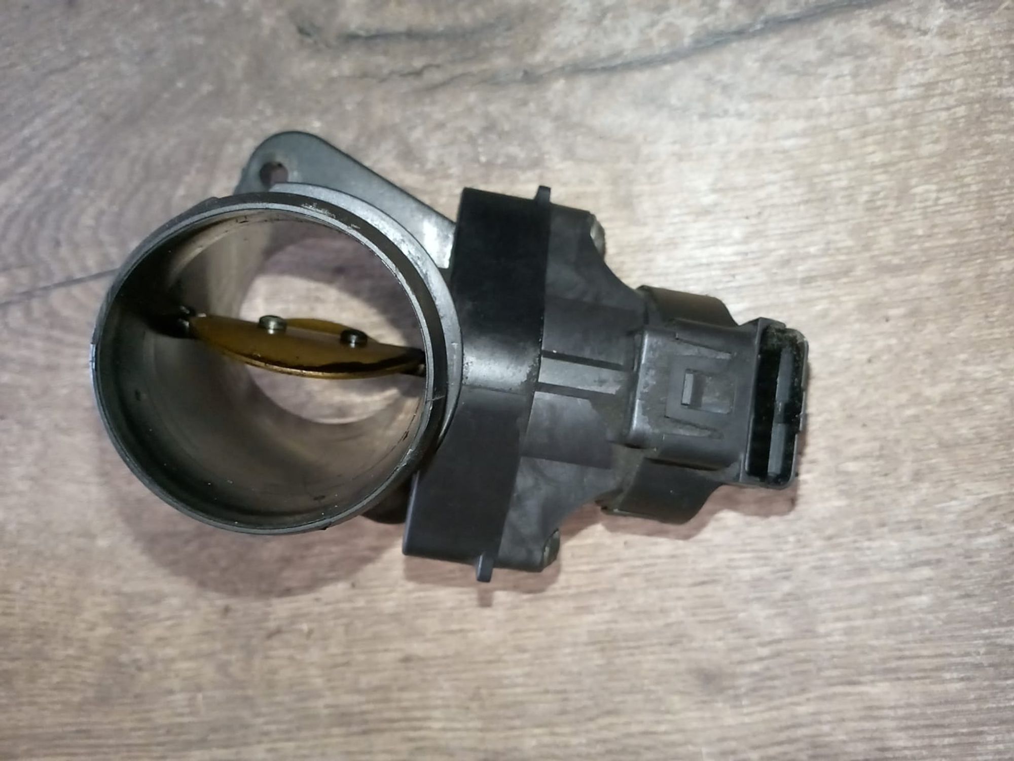 https://gcs.partsauto.market/rn-stockpro.appspot.com/thmbs/userImages/a486c87f8955b6e25f9185efee619899/part/08a18a24-a7b1-48a0-81fc-45a019b5169c_1748006519587.jpg