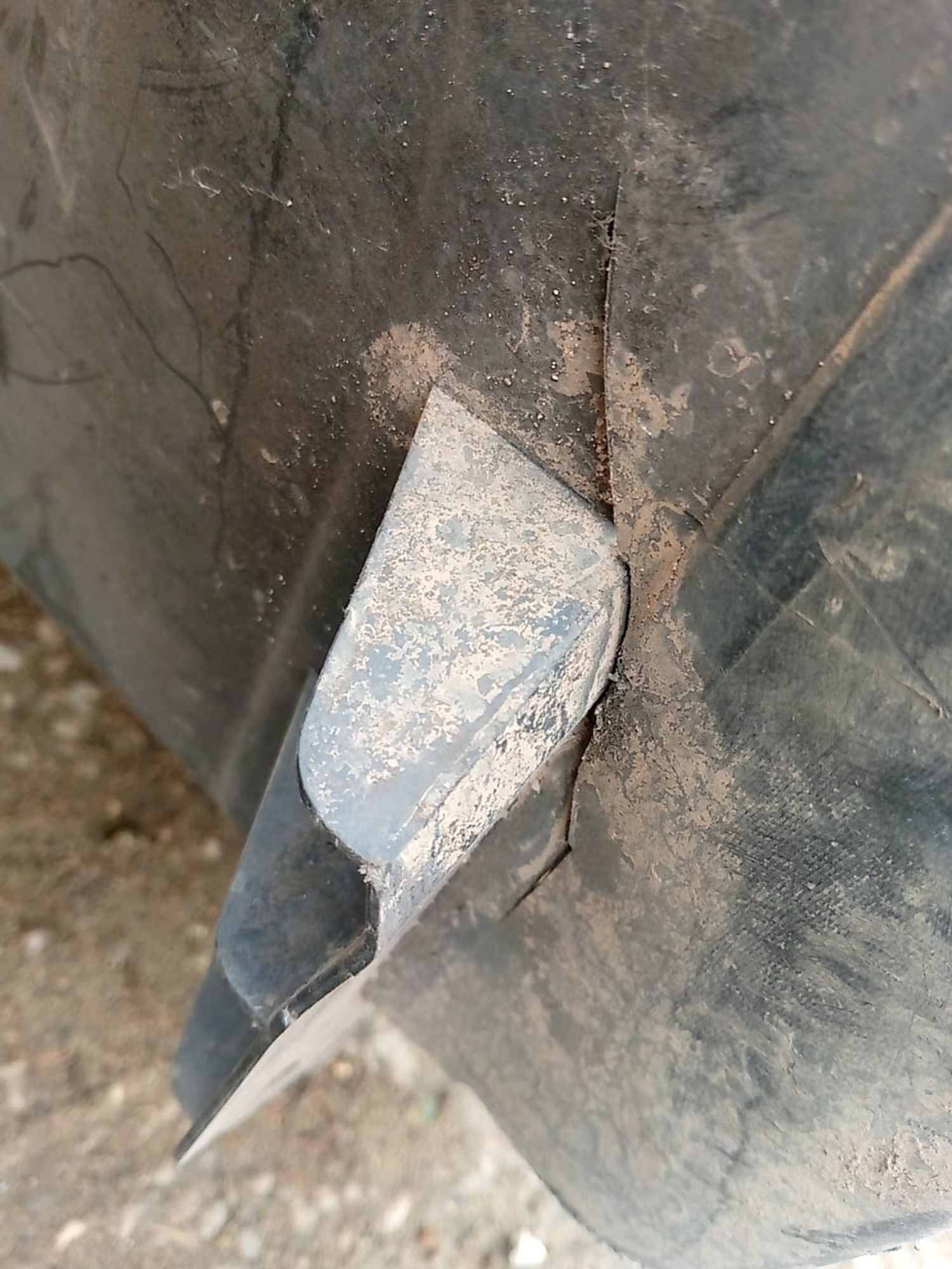 https://gcs.partsauto.market/rn-stockpro.appspot.com/thmbs/userImages/a486c87f8955b6e25f9185efee619899/part/092f60ff-95a2-4271-abf4-6dc9fd3c282e_1748464457388.jpg