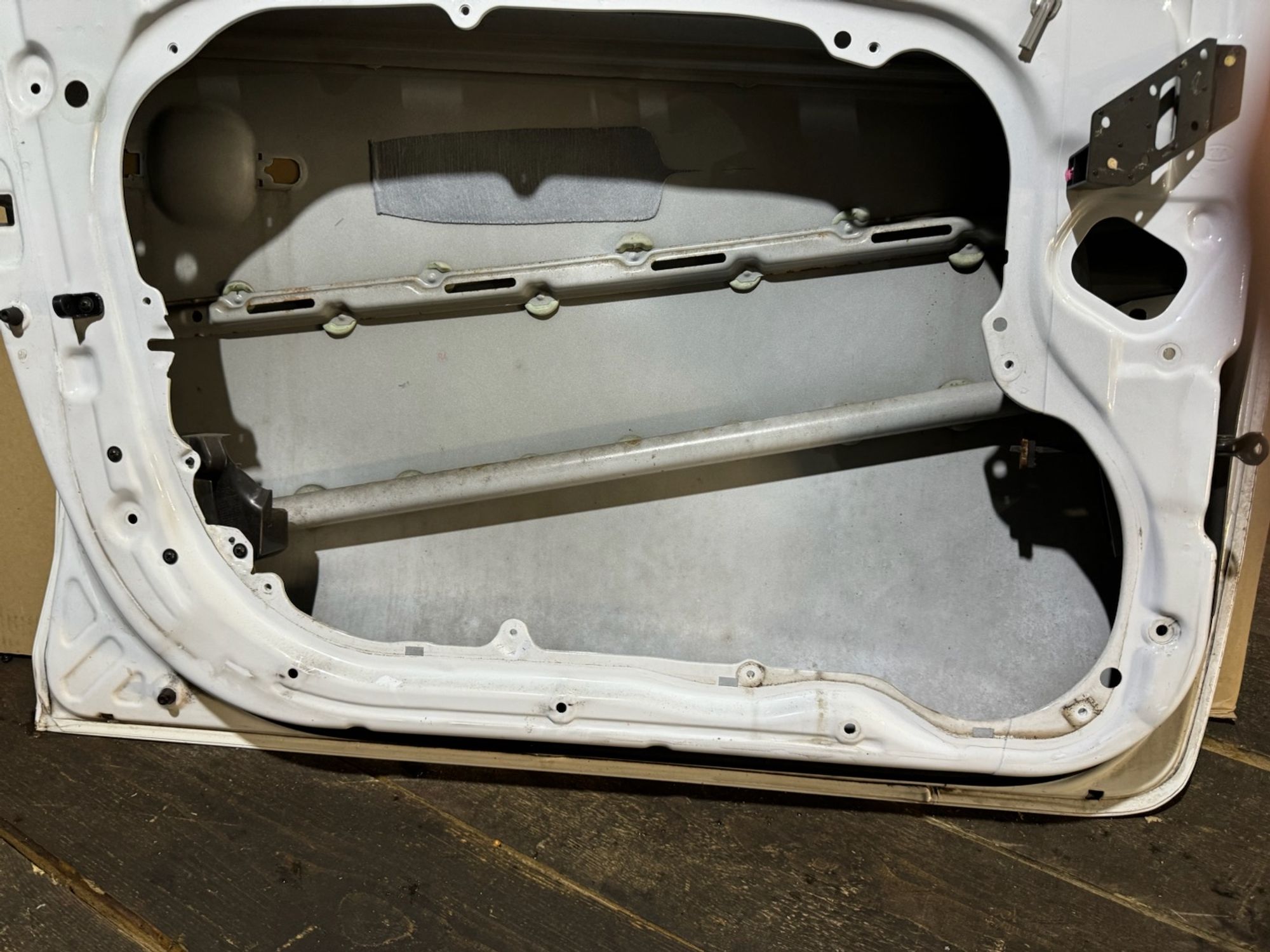 https://gcs.partsauto.market/rn-stockpro.appspot.com/thmbs/userImages/a486c87f8955b6e25f9185efee619899/part/1b39587b-3790-4537-8a93-8d796b8bc16e_1749204680936.jpg