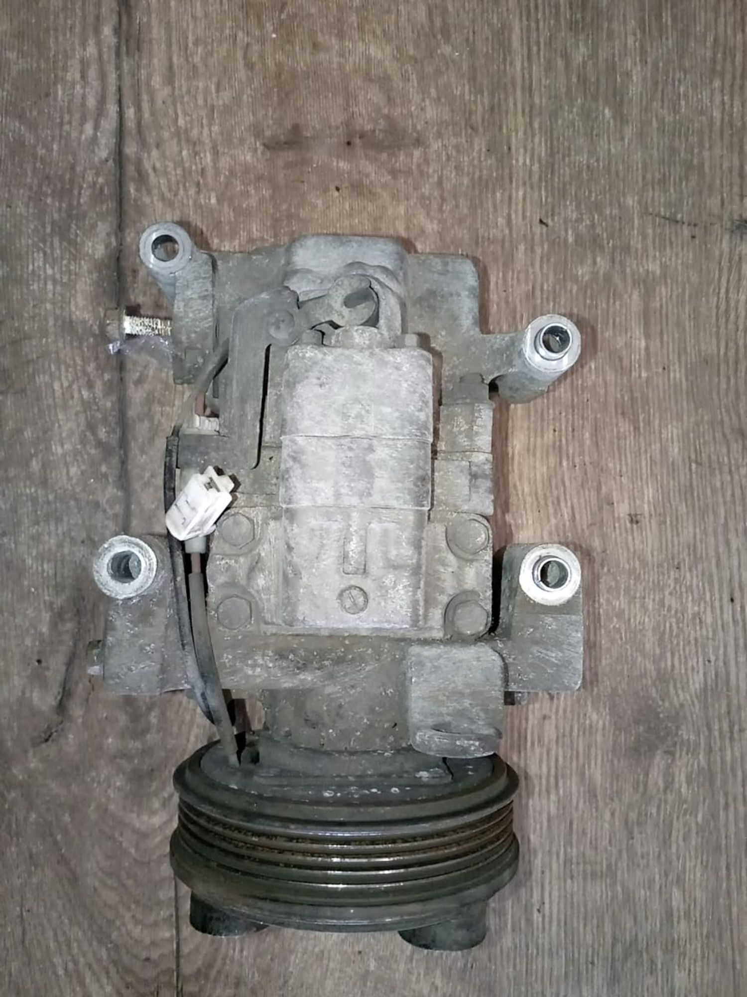https://gcs.partsauto.market/rn-stockpro.appspot.com/thmbs/userImages/a486c87f8955b6e25f9185efee619899/part/22b8c2bc-cbf6-4973-b24f-c4b182892bfb_1747984028977.jpg