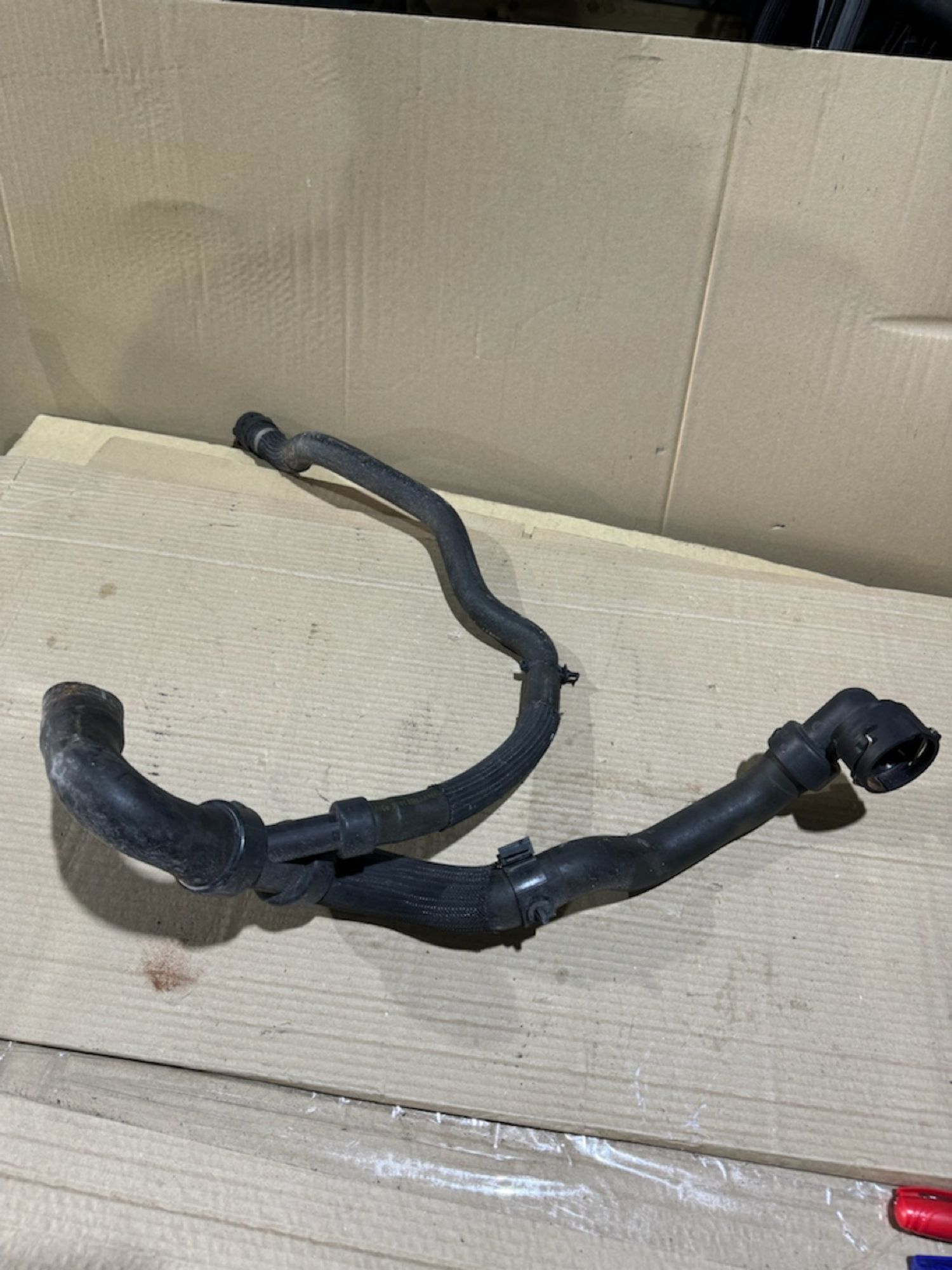 https://gcs.partsauto.market/rn-stockpro.appspot.com/thmbs/userImages/a486c87f8955b6e25f9185efee619899/part/23240265-dc3d-4da6-96f2-018c372f8708_1746732609795.jpg
