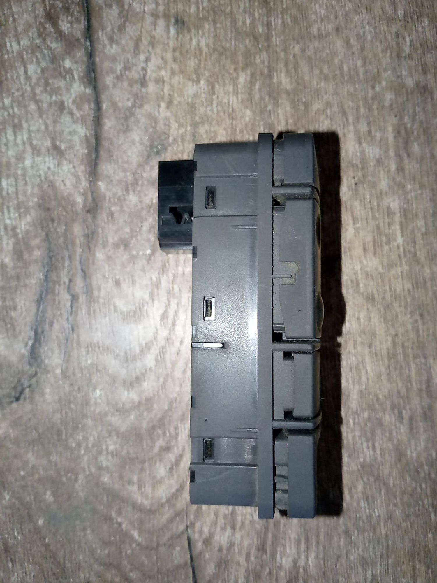 https://gcs.partsauto.market/rn-stockpro.appspot.com/thmbs/userImages/a486c87f8955b6e25f9185efee619899/part/42e98c17-ea22-4f89-90a4-886608f07d56_1748897359992.jpg