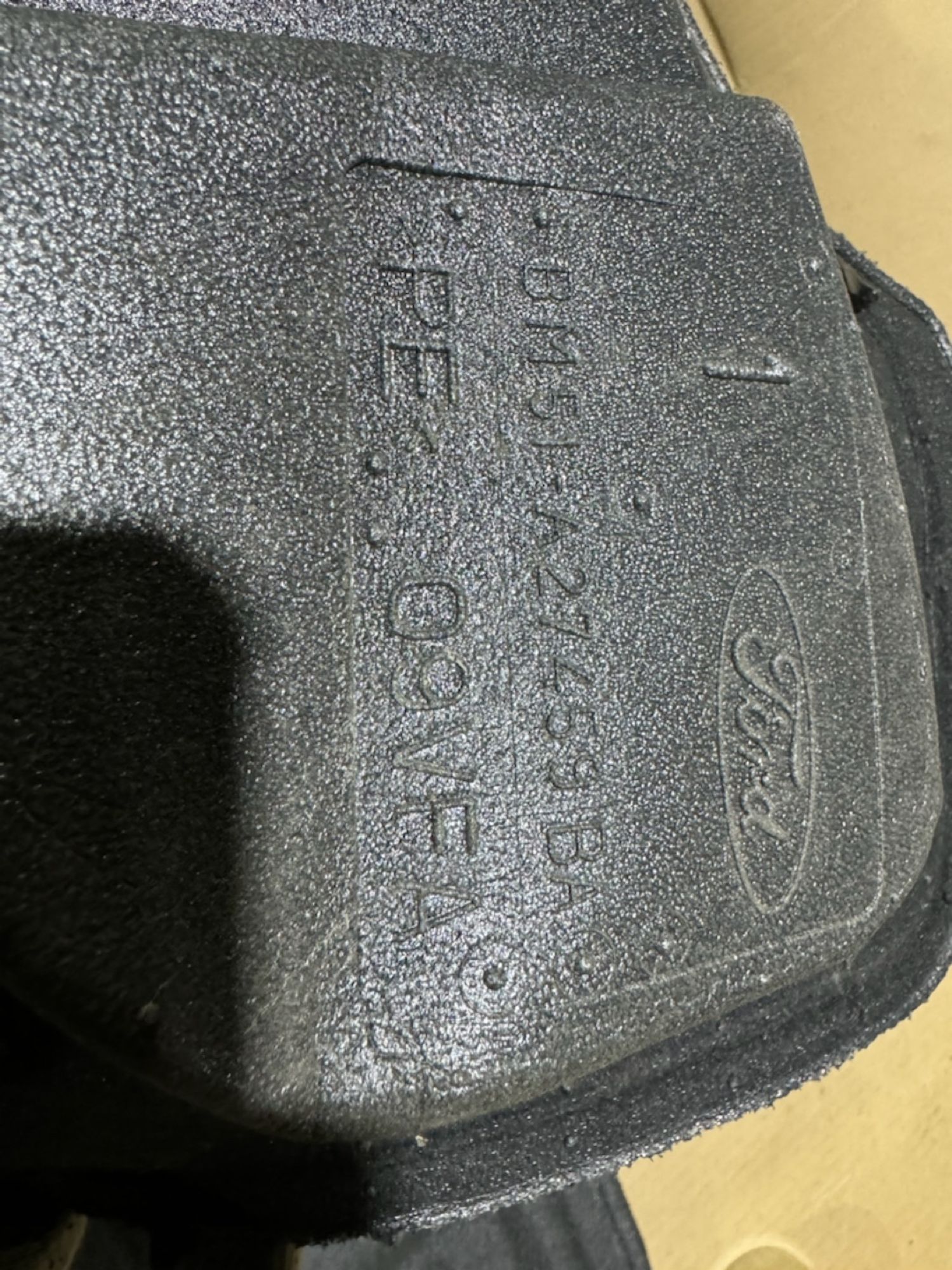 https://gcs.partsauto.market/rn-stockpro.appspot.com/thmbs/userImages/a486c87f8955b6e25f9185efee619899/part/490ab792-8bc6-4041-b41d-c65bc4d32838_1744544103464.jpg