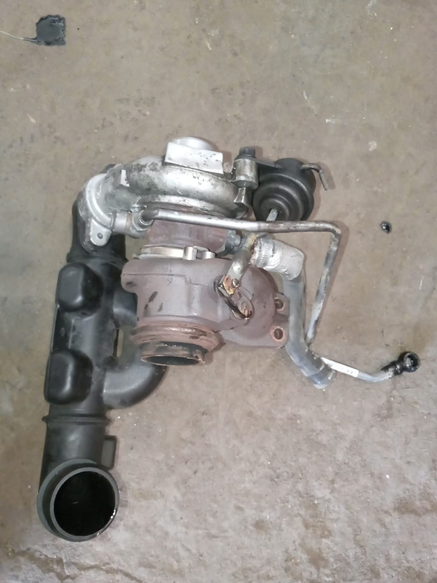 https://gcs.partsauto.market/rn-stockpro.appspot.com/thmbs/userImages/a486c87f8955b6e25f9185efee619899/part/4a39c287-9ee7-4978-b143-4bbd8f27875a_1748006622715.jpg