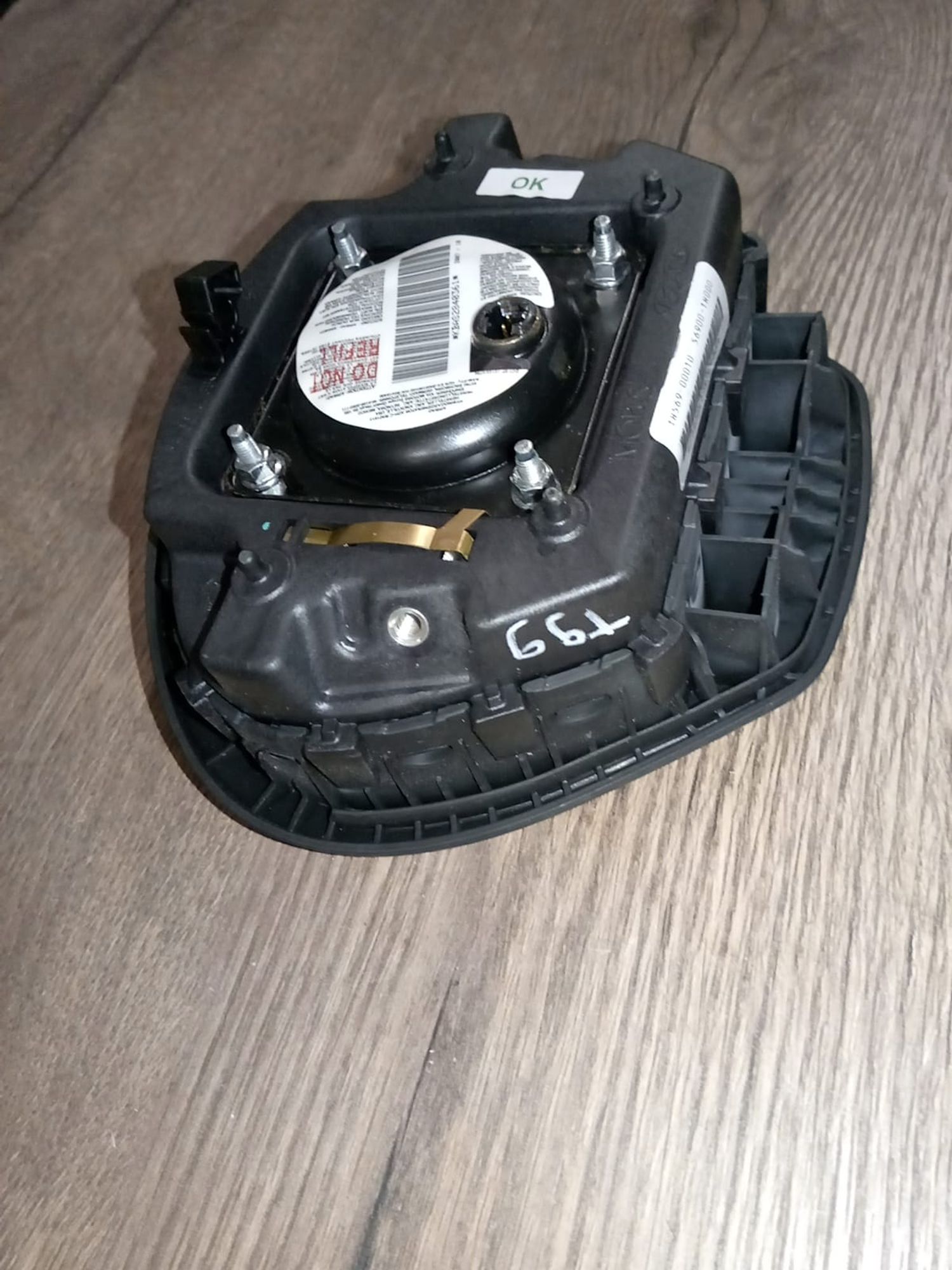 https://gcs.partsauto.market/rn-stockpro.appspot.com/thmbs/userImages/a486c87f8955b6e25f9185efee619899/part/548bd587-f78c-4e59-9188-d3a706a59b05_1746736900015.jpg