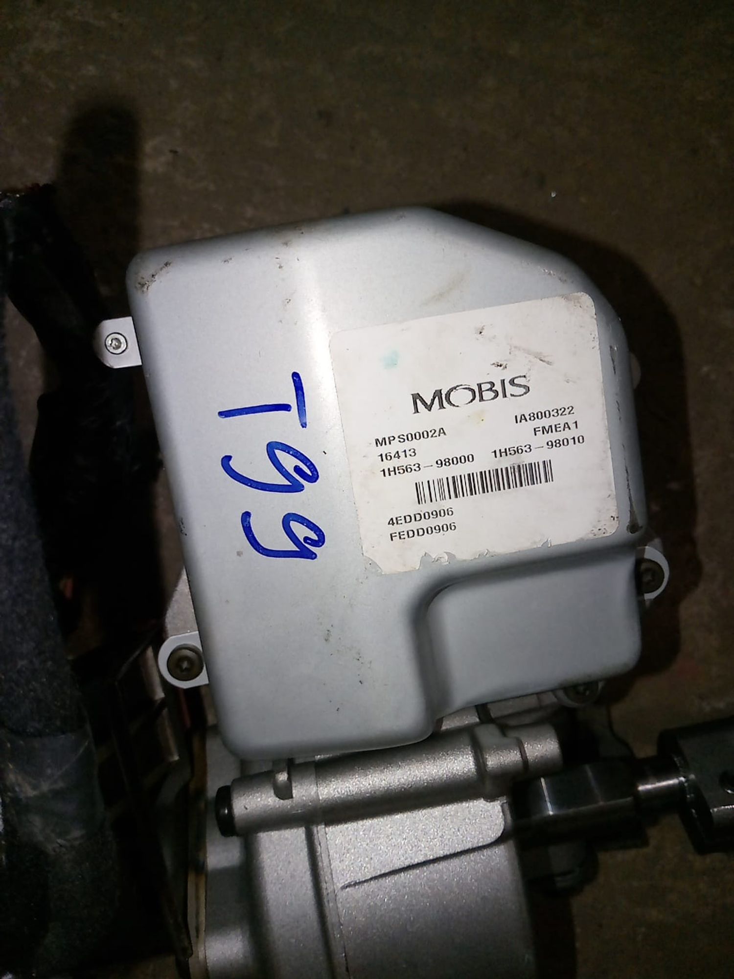 https://gcs.partsauto.market/rn-stockpro.appspot.com/thmbs/userImages/a486c87f8955b6e25f9185efee619899/part/62eda573-fc65-4155-9a70-111ce67cb0c3_1747253201799.jpg