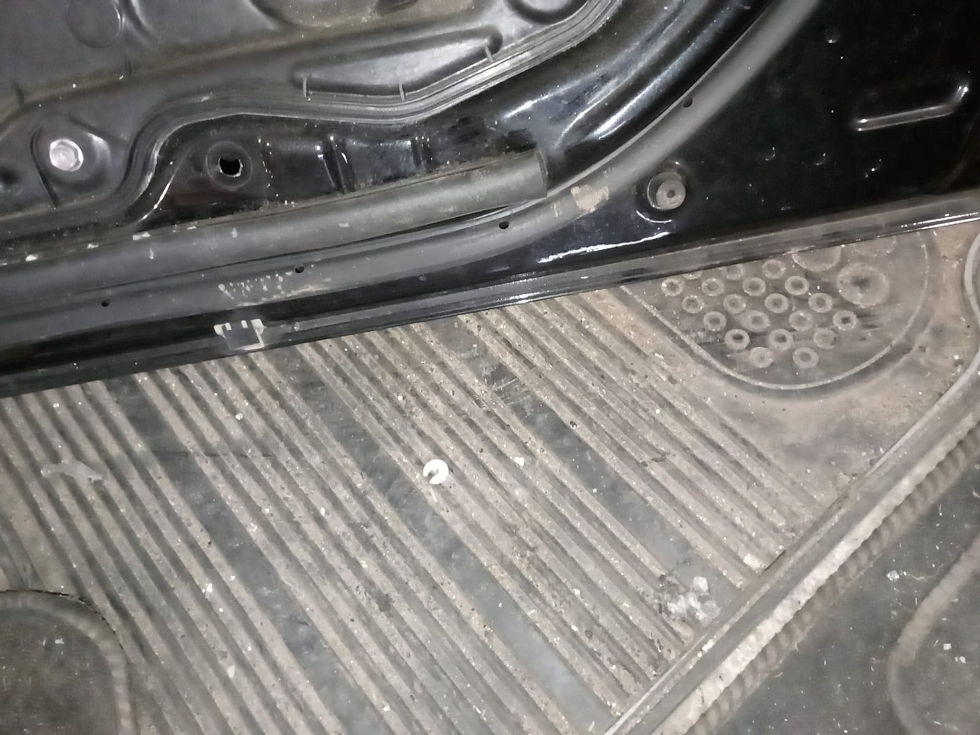 https://gcs.partsauto.market/rn-stockpro.appspot.com/thmbs/userImages/a486c87f8955b6e25f9185efee619899/part/7b9ff18c-c647-4ec6-8891-ffbc3ac94723_1746222272216.jpg