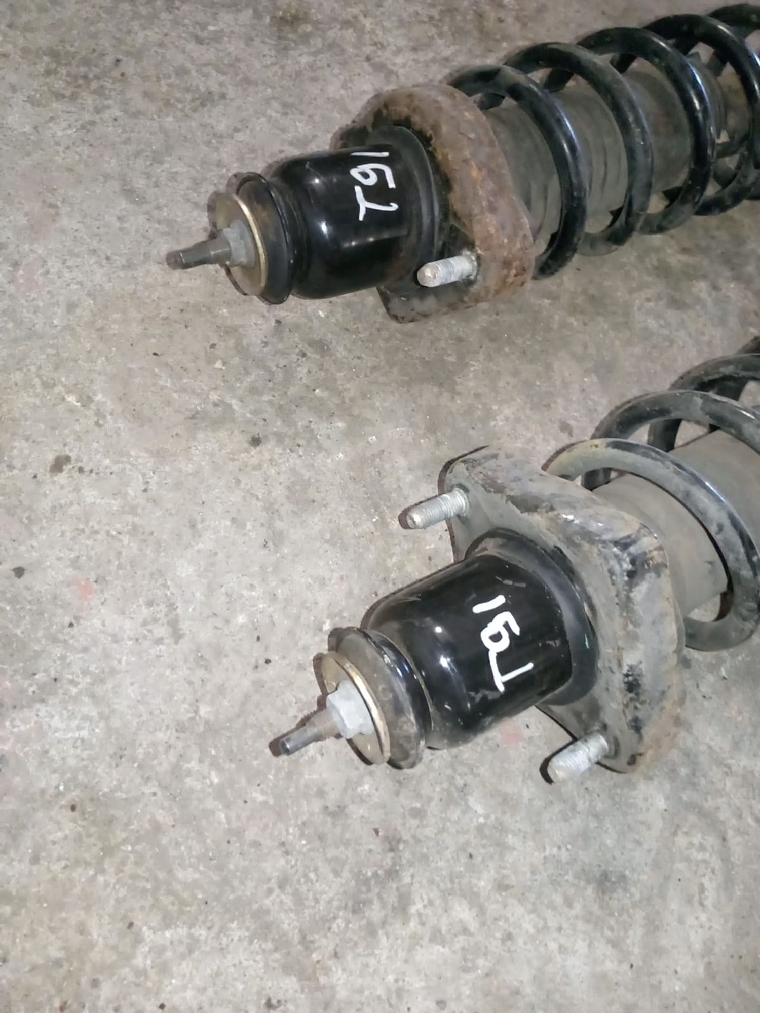 https://gcs.partsauto.market/rn-stockpro.appspot.com/thmbs/userImages/a486c87f8955b6e25f9185efee619899/part/7e157fab-1b68-4069-90fe-7e7239c5048a_1747947076084.jpg