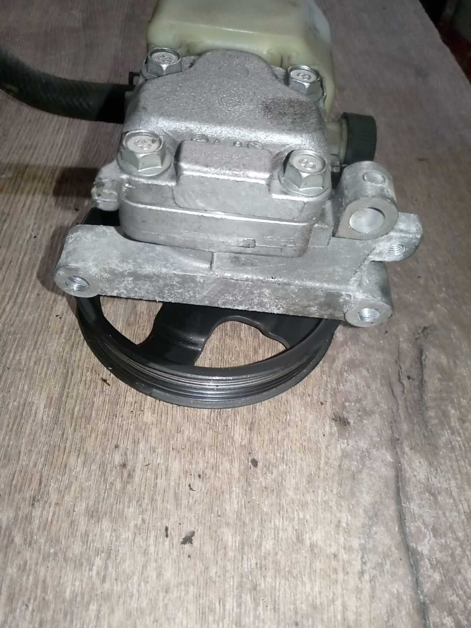 https://gcs.partsauto.market/rn-stockpro.appspot.com/thmbs/userImages/a486c87f8955b6e25f9185efee619899/part/83f1e026-3238-4659-8353-8918125a3a10_1746021663470.jpg