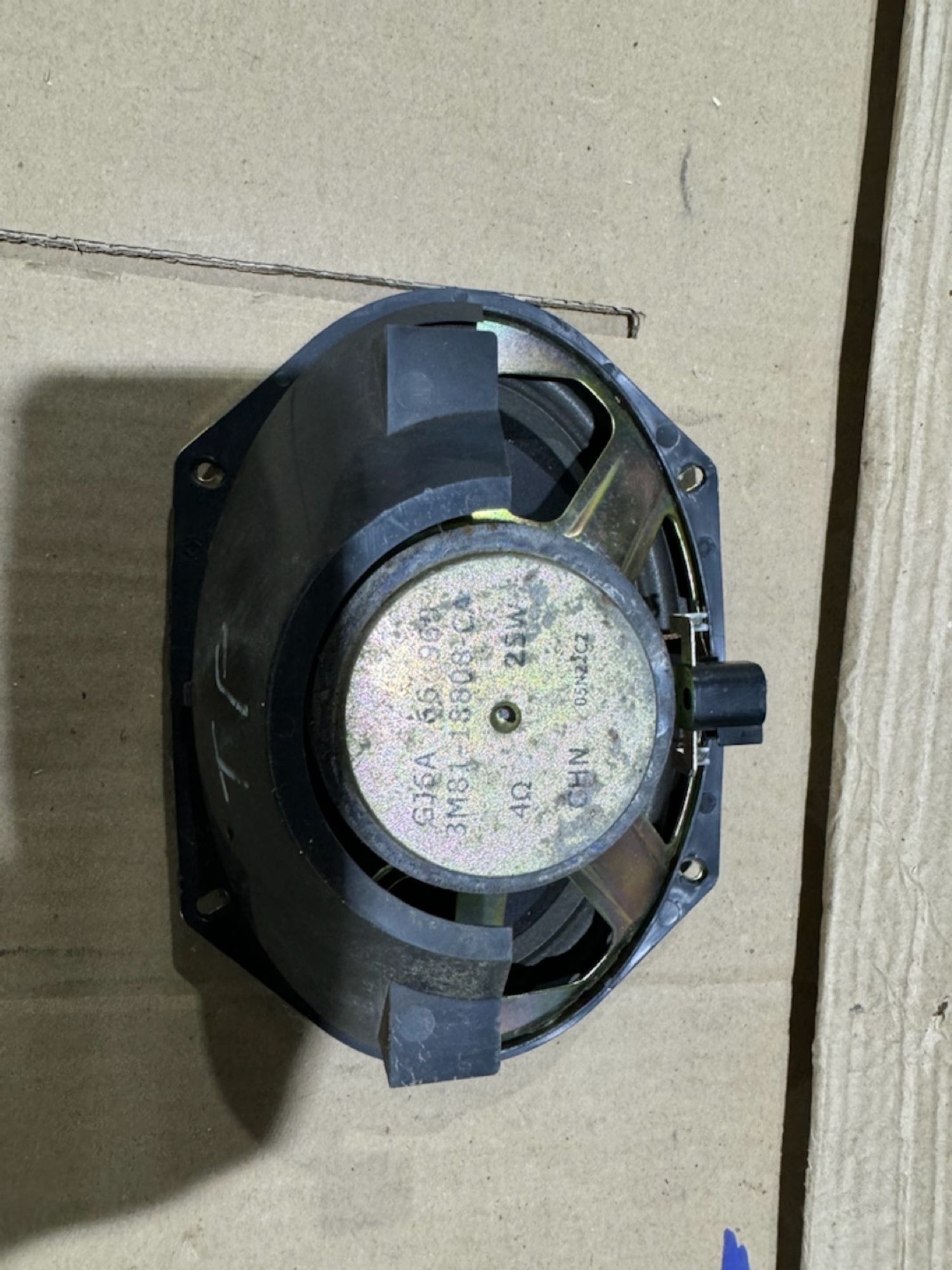 https://gcs.partsauto.market/rn-stockpro.appspot.com/thmbs/userImages/a486c87f8955b6e25f9185efee619899/part/92f03c40-8683-4373-a949-c43035919a9c_1747249197591.jpg