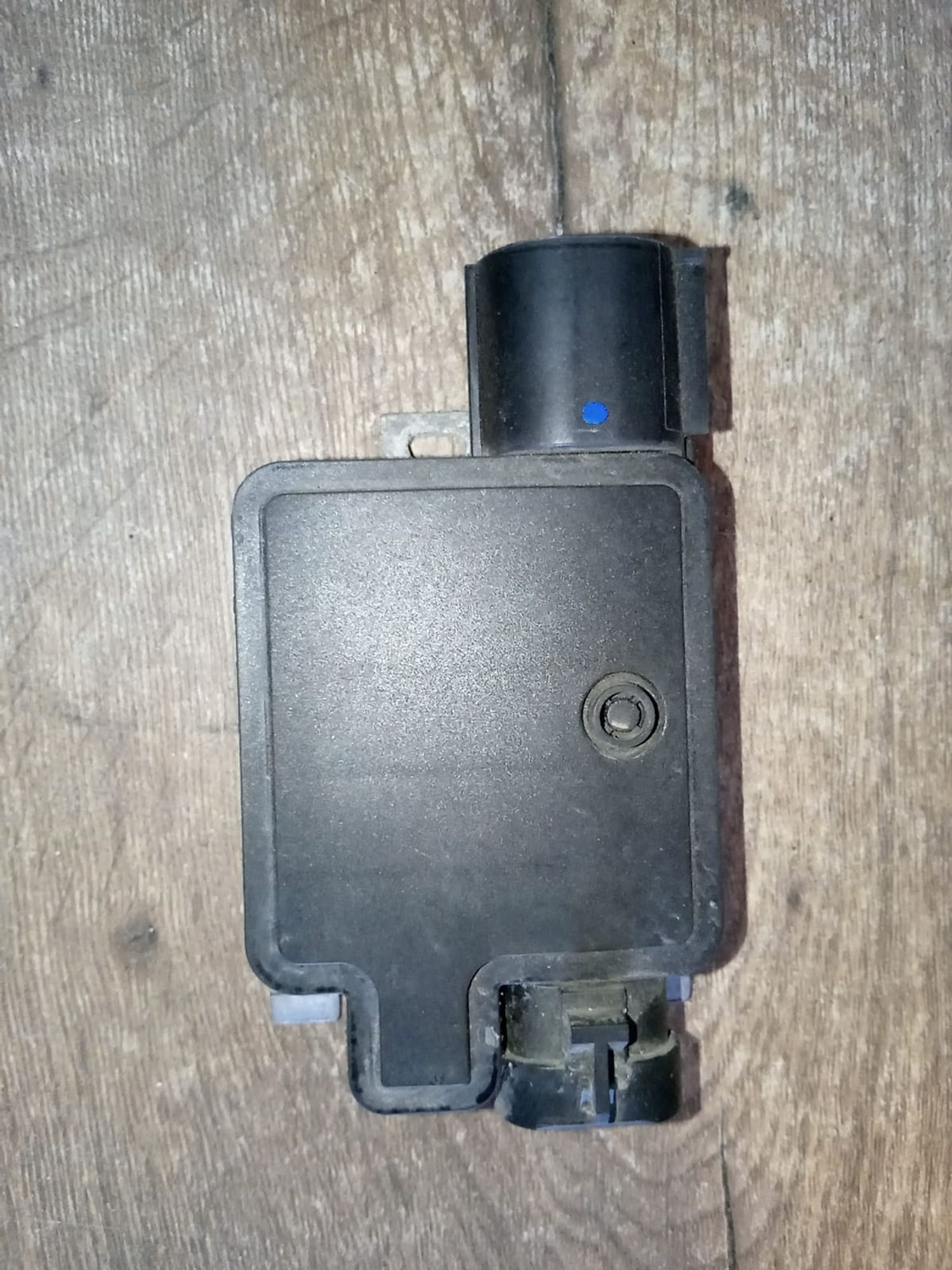 https://gcs.partsauto.market/rn-stockpro.appspot.com/thmbs/userImages/a486c87f8955b6e25f9185efee619899/part/982585b2-16f1-4467-8c99-9b2fc5cae81c_1748438682282.jpg