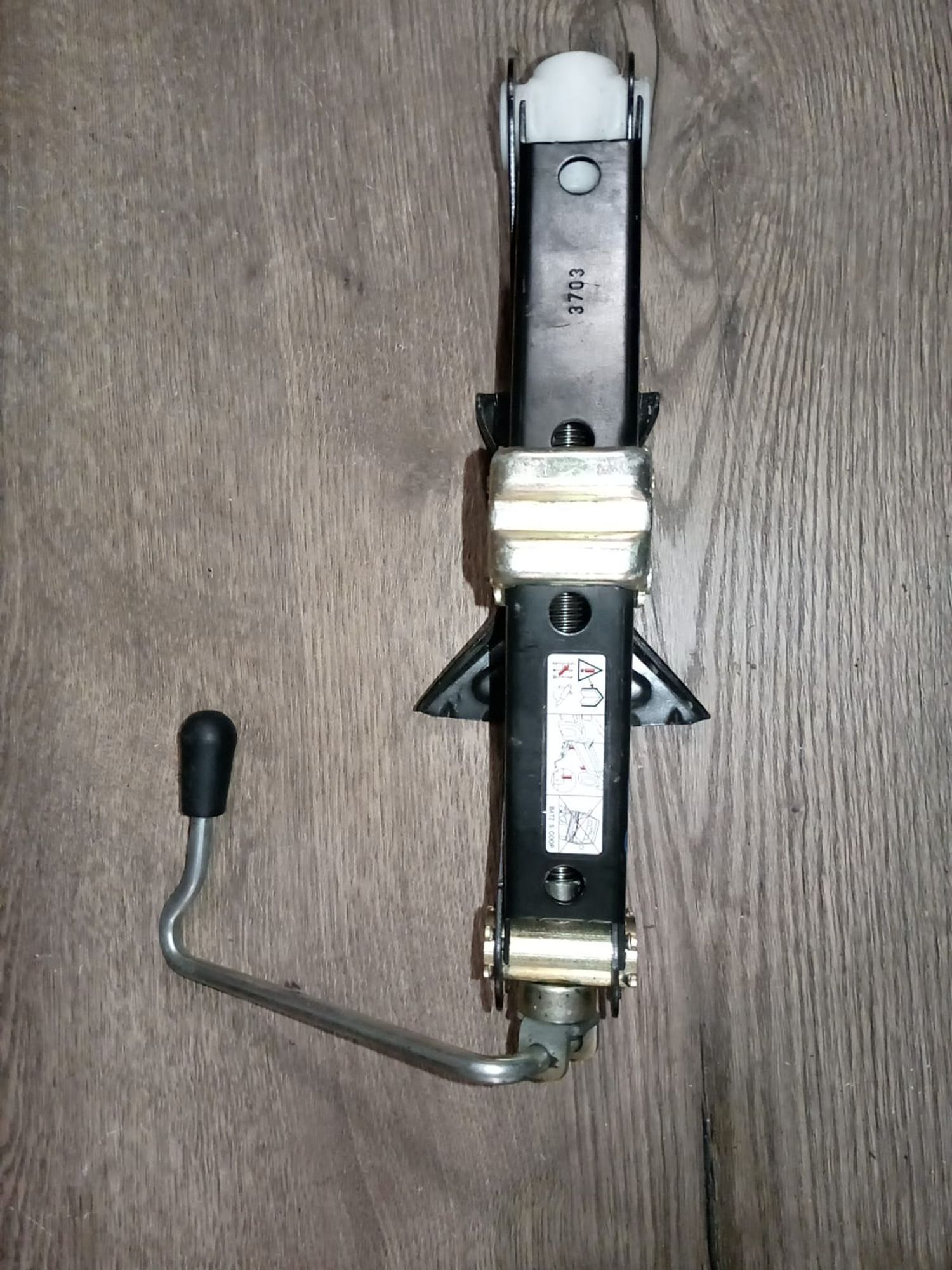 https://gcs.partsauto.market/rn-stockpro.appspot.com/thmbs/userImages/a486c87f8955b6e25f9185efee619899/part/9d8568c8-7a34-466d-988c-17017558518a_1747291881170.jpg
