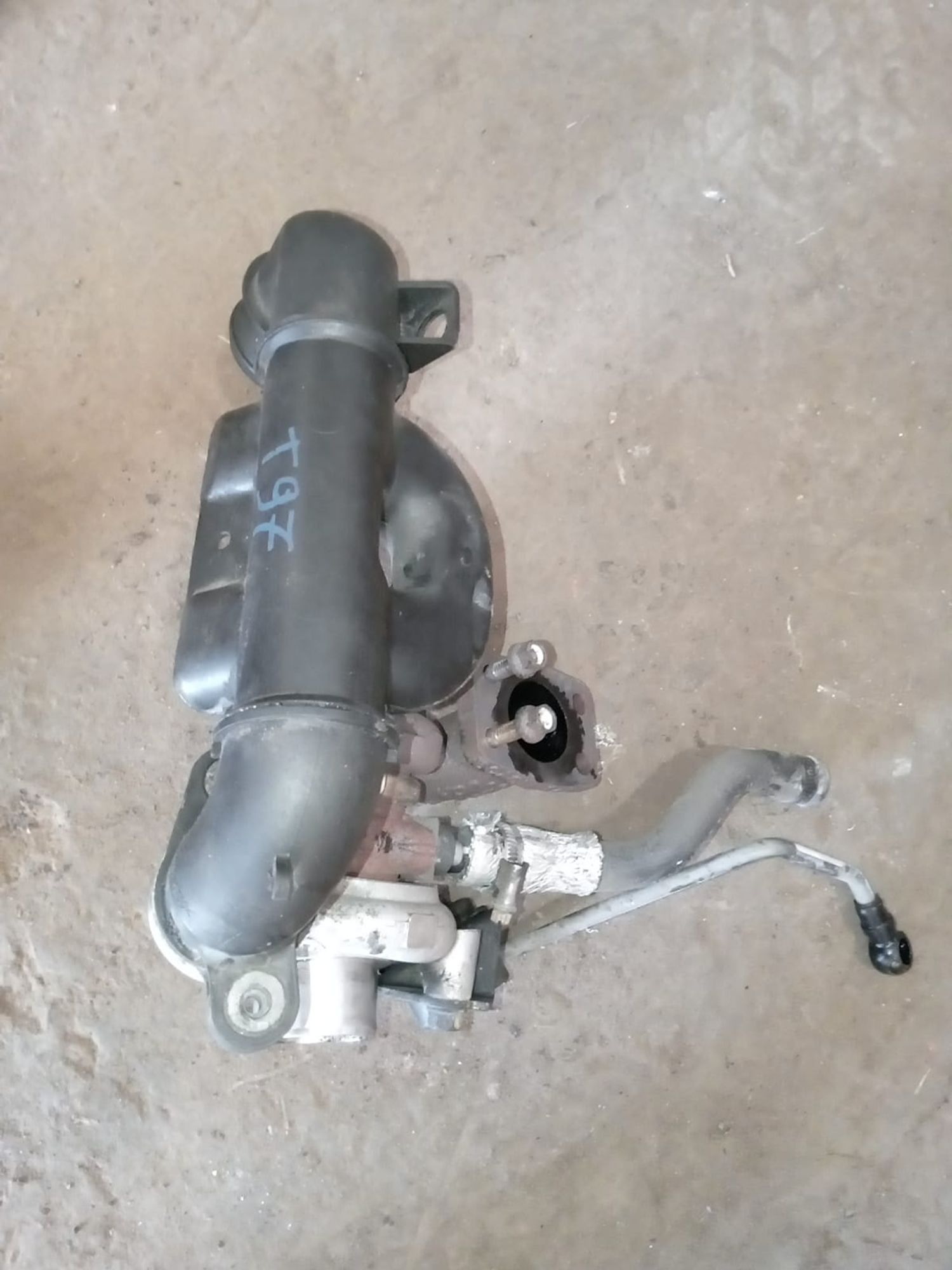 https://gcs.partsauto.market/rn-stockpro.appspot.com/thmbs/userImages/a486c87f8955b6e25f9185efee619899/part/9daef9ff-441b-45f8-98da-88a176546cb7_1748006625409.jpg