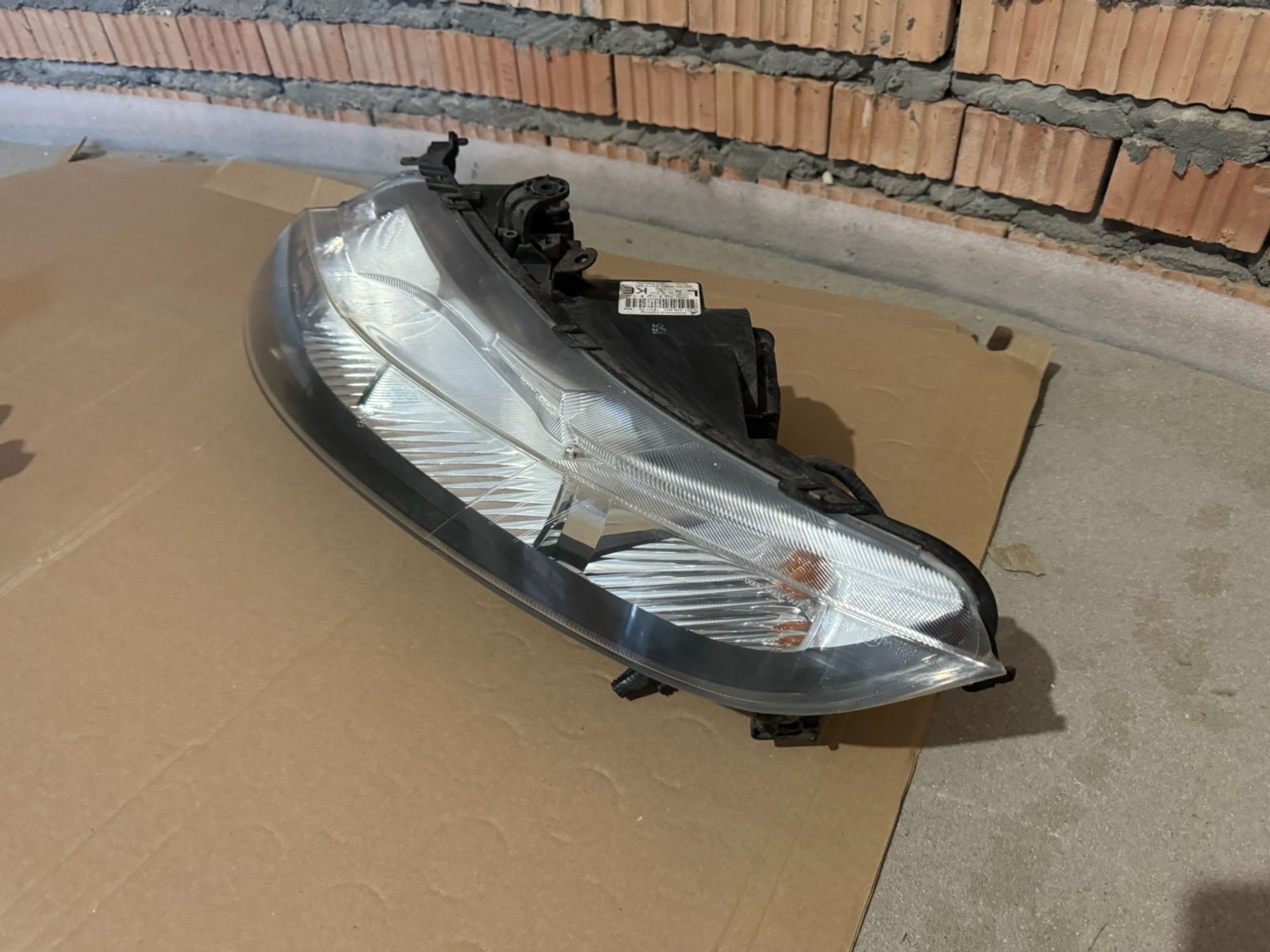 https://gcs.partsauto.market/rn-stockpro.appspot.com/thmbs/userImages/a486c87f8955b6e25f9185efee619899/part/a8758da2-6efe-4afe-8088-24829cafc817_1750430114510.jpg