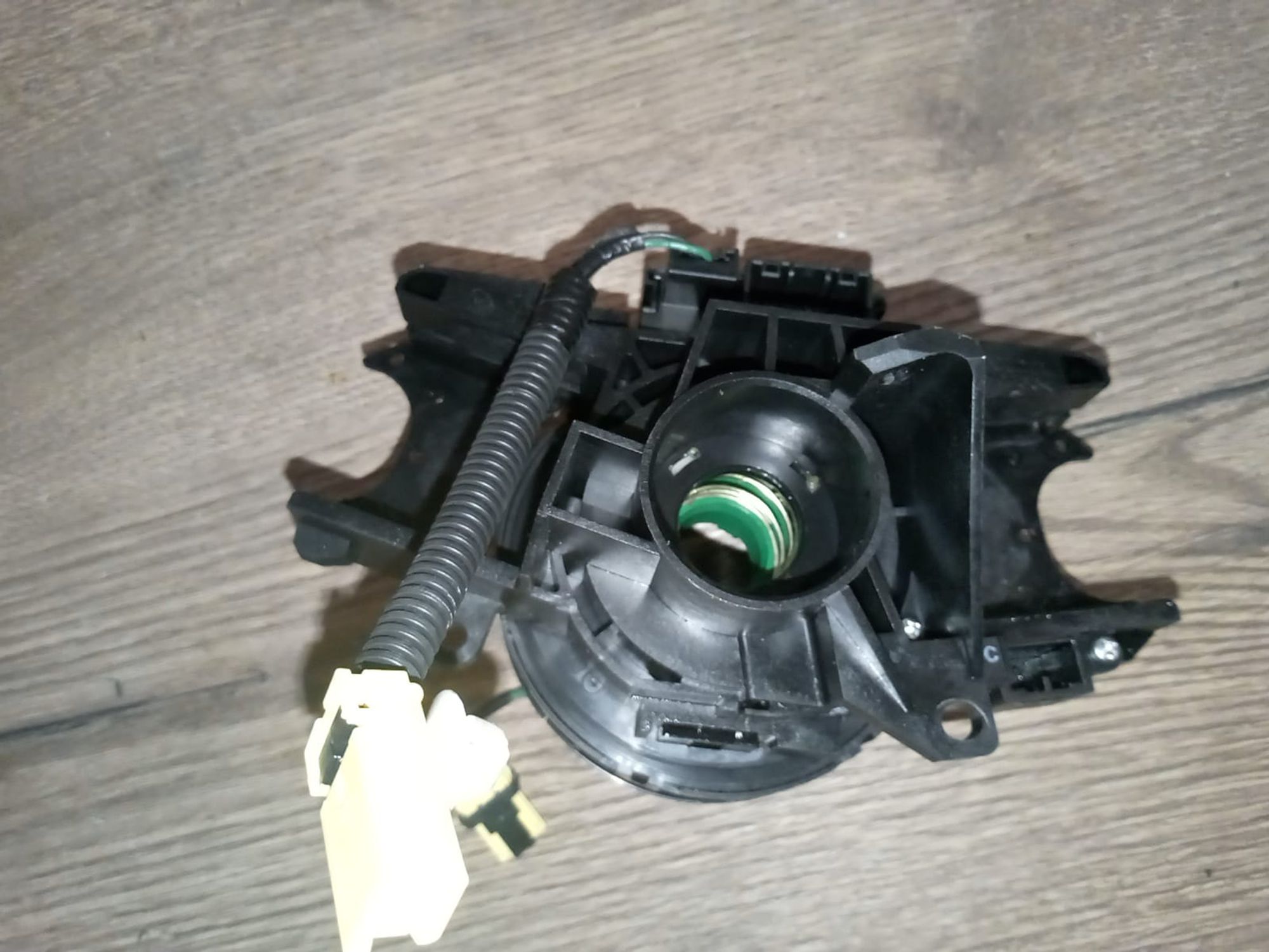 https://gcs.partsauto.market/rn-stockpro.appspot.com/thmbs/userImages/a486c87f8955b6e25f9185efee619899/part/b4dad0cb-d35b-484f-bb32-477ac8d9a11a_1747309127105.jpg