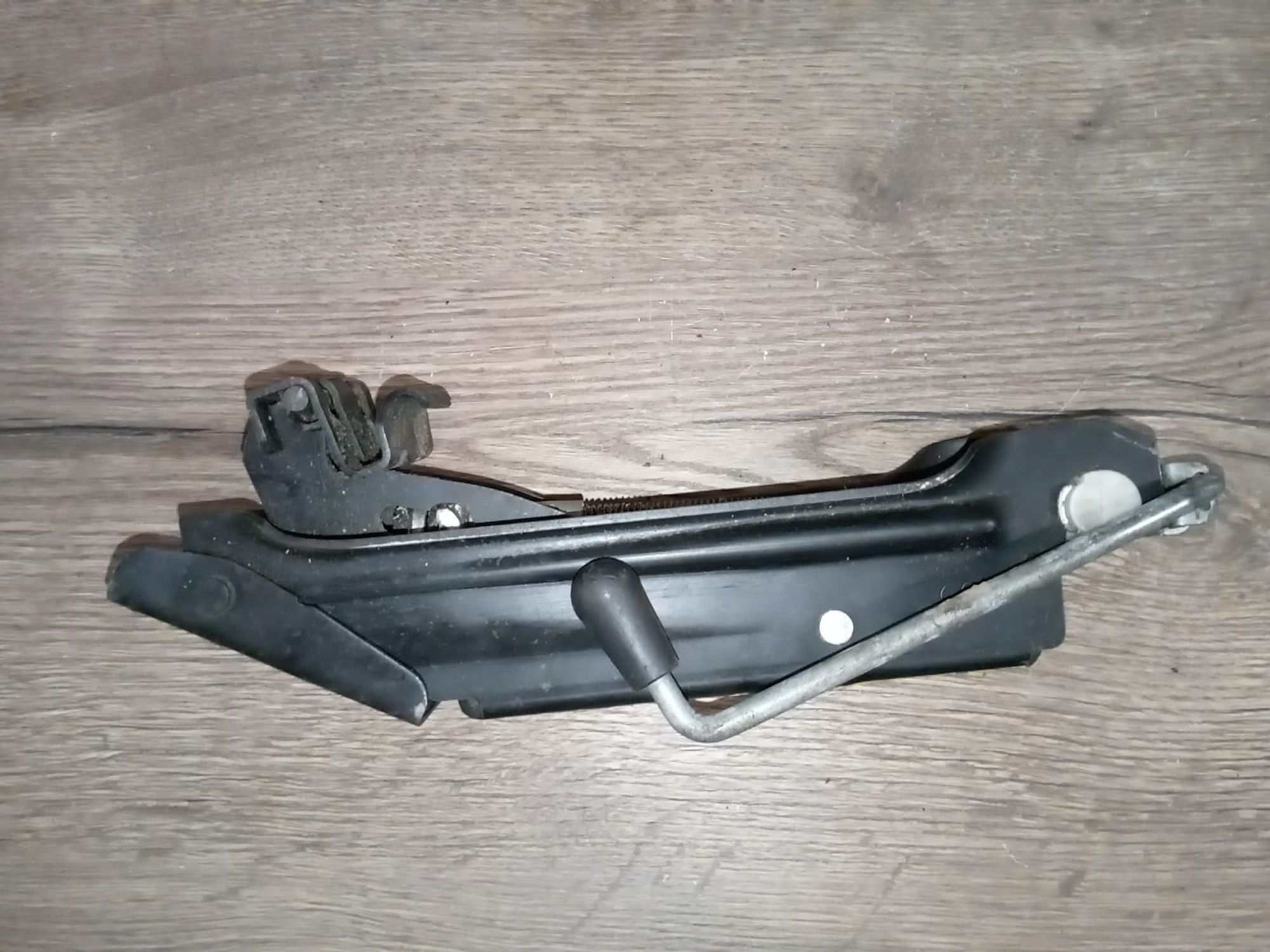 https://gcs.partsauto.market/rn-stockpro.appspot.com/thmbs/userImages/a486c87f8955b6e25f9185efee619899/part/b533786b-fca6-44b9-a577-7c99b35cf32b_1747291795550.jpg