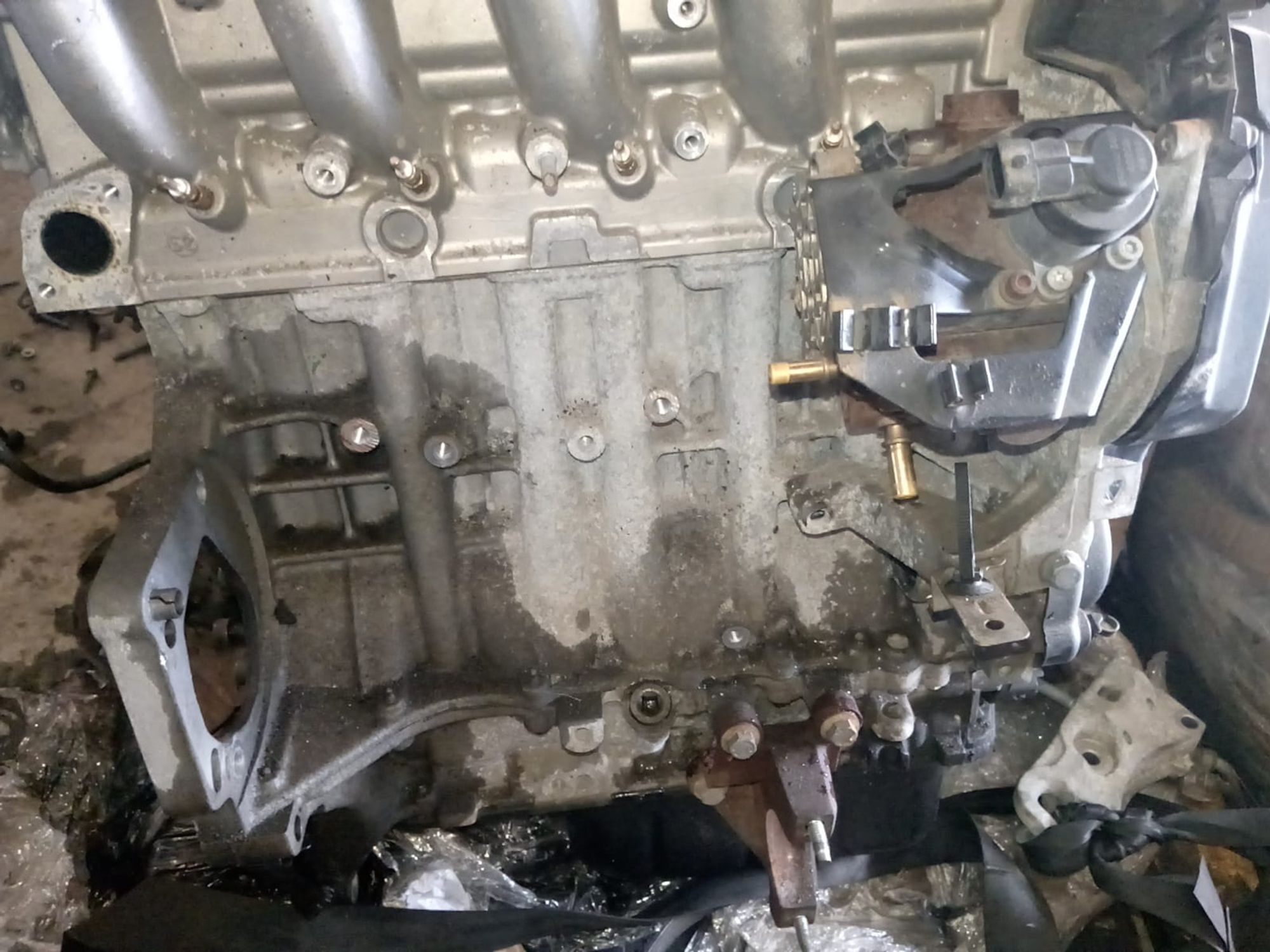 https://gcs.partsauto.market/rn-stockpro.appspot.com/thmbs/userImages/a486c87f8955b6e25f9185efee619899/part/b5827f51-352f-4a75-87ab-1e4cf7d0f545_1748005998232.jpg