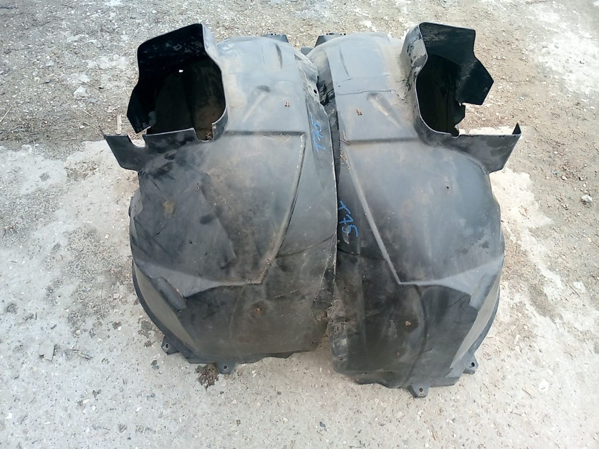 https://gcs.partsauto.market/rn-stockpro.appspot.com/thmbs/userImages/a486c87f8955b6e25f9185efee619899/part/c0a47ddd-43d6-4db9-b2dd-b153e267889e_1748463653710.jpg