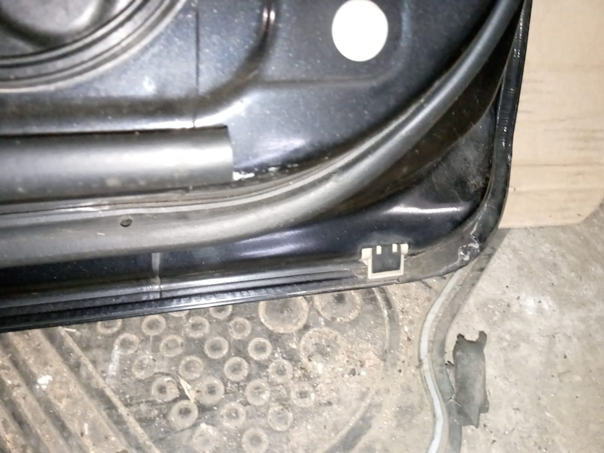 https://gcs.partsauto.market/rn-stockpro.appspot.com/thmbs/userImages/a486c87f8955b6e25f9185efee619899/part/c25c6162-2c35-4d35-b9d2-5c2c268c42ec_1746222640824.jpg