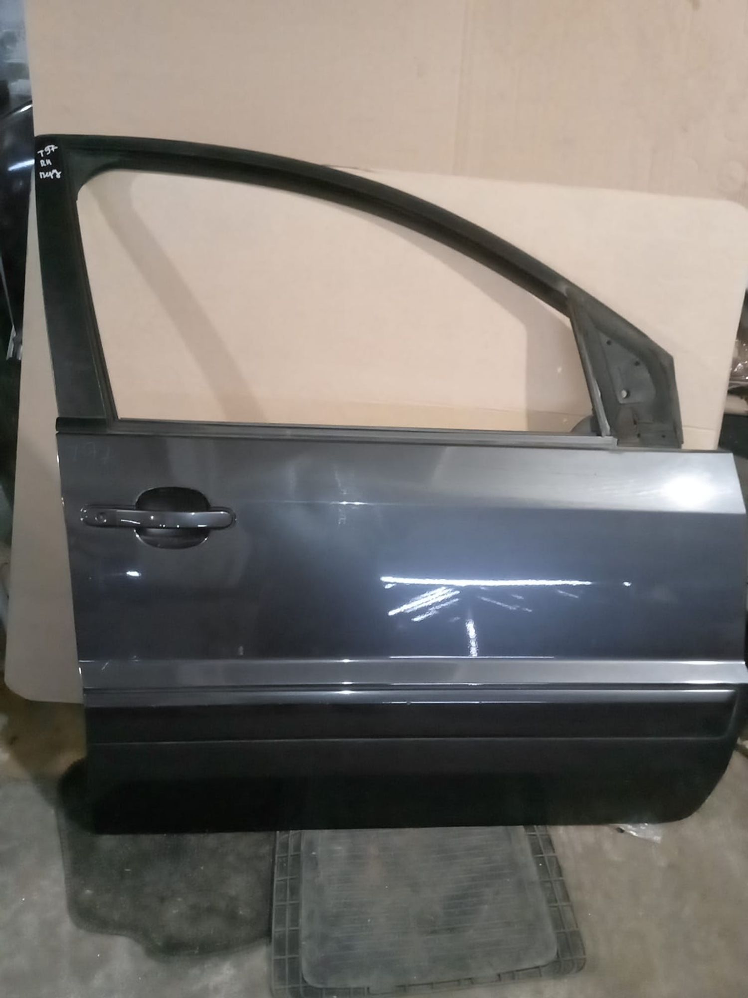 https://gcs.partsauto.market/rn-stockpro.appspot.com/thmbs/userImages/a486c87f8955b6e25f9185efee619899/part/c62256d4-c825-413e-8d8c-12463948a0c3_1747126494195.jpg