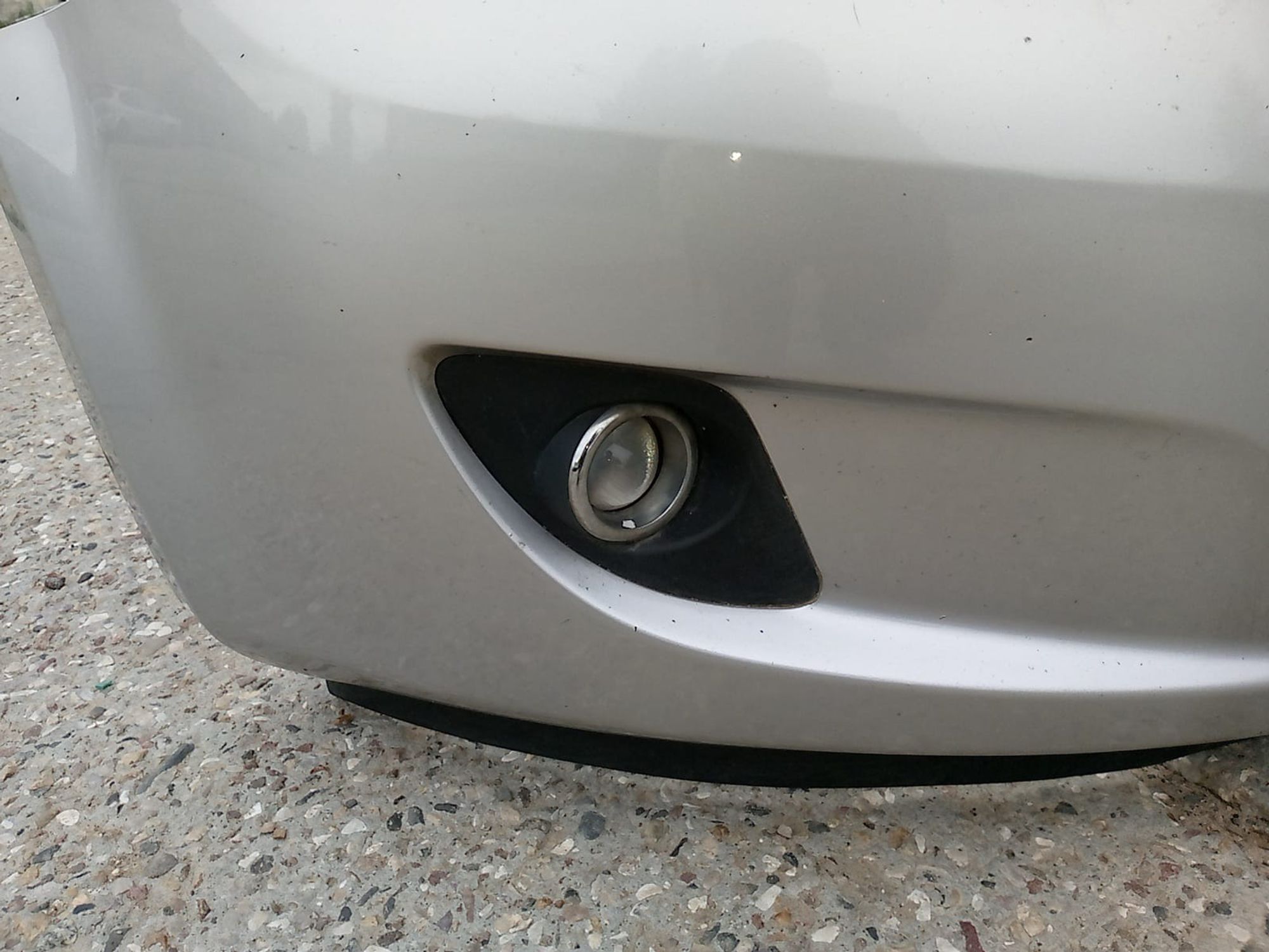 https://gcs.partsauto.market/rn-stockpro.appspot.com/thmbs/userImages/a486c87f8955b6e25f9185efee619899/part/c6fe6e62-f0d0-4d28-9ef6-cd5f96a7e85d_1750278623407.jpg