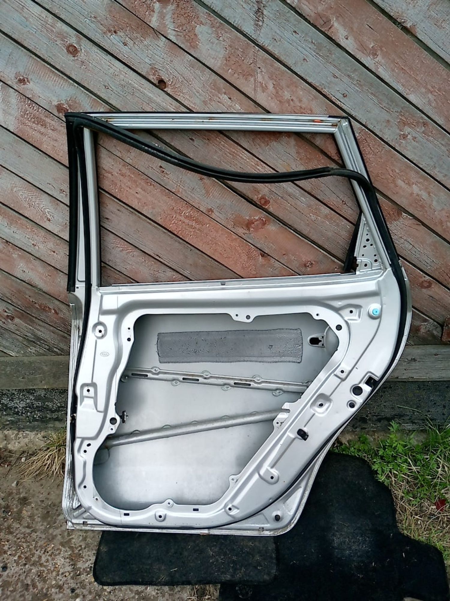 https://gcs.partsauto.market/rn-stockpro.appspot.com/thmbs/userImages/a486c87f8955b6e25f9185efee619899/part/cb8889a6-3593-4283-98eb-6c698c0feffb_1748093900349.jpg