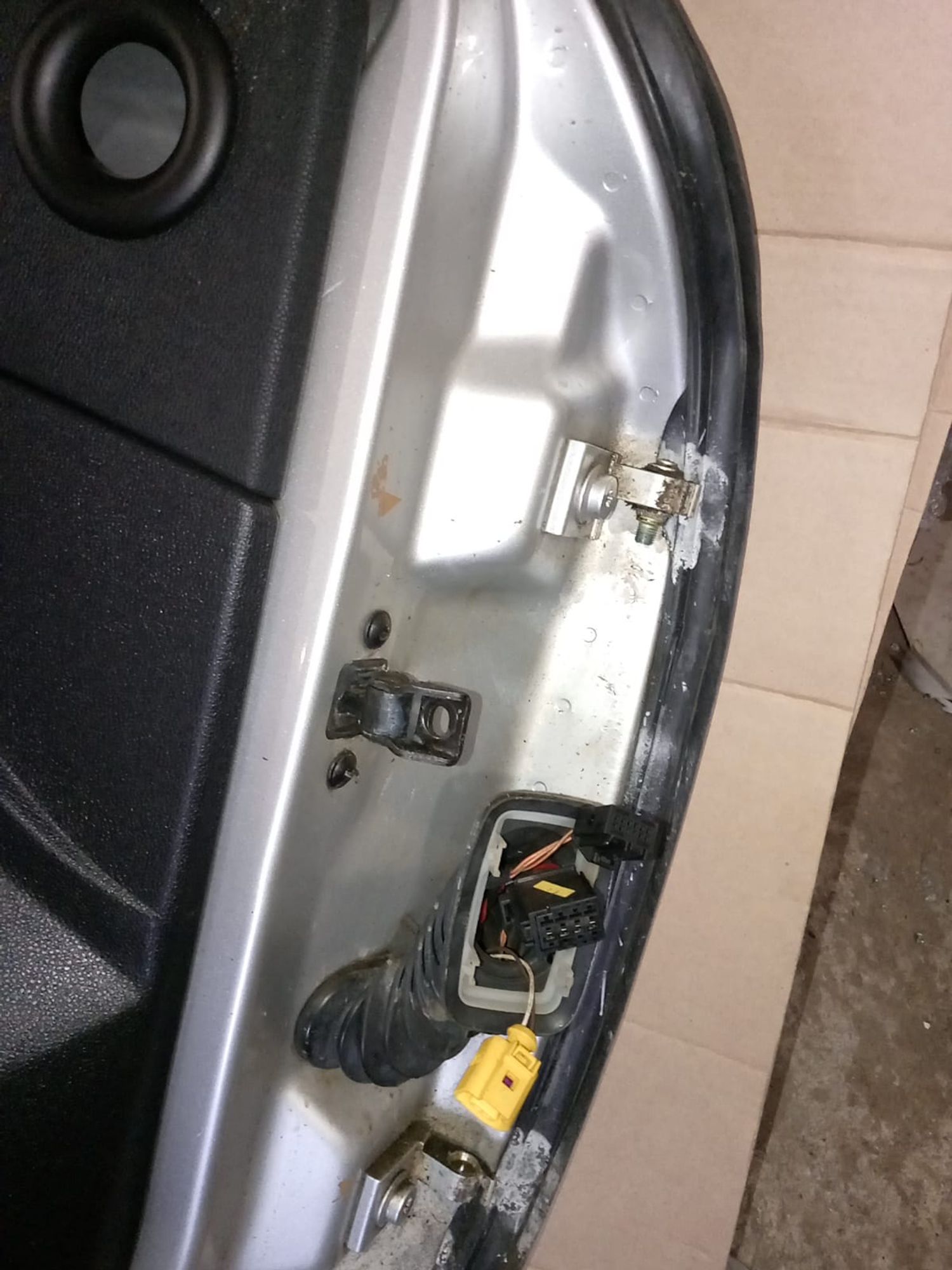 https://gcs.partsauto.market/rn-stockpro.appspot.com/thmbs/userImages/a486c87f8955b6e25f9185efee619899/part/d946225e-552e-408f-8856-e9d134e439e6_1746219841581.jpg
