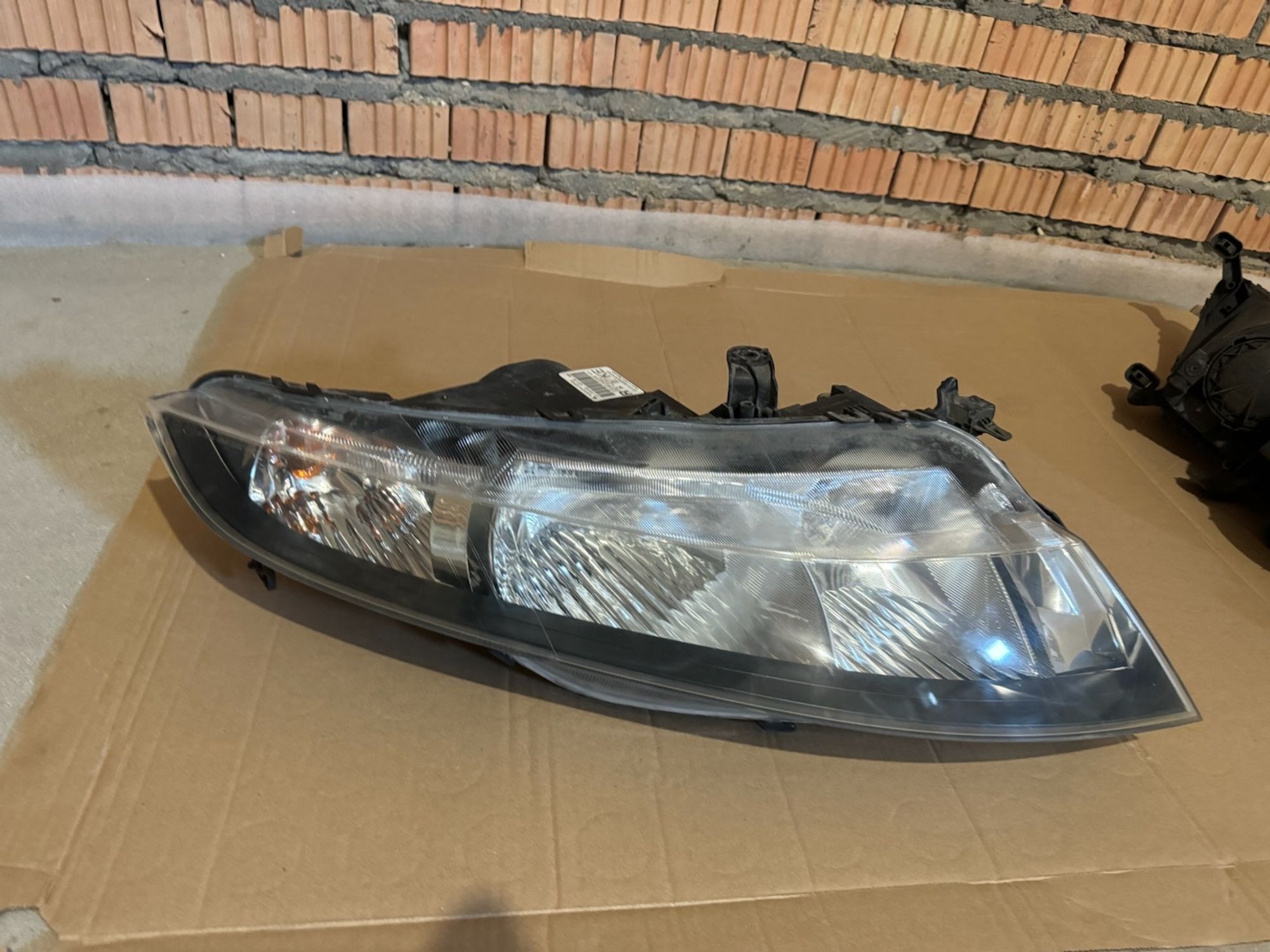 https://gcs.partsauto.market/rn-stockpro.appspot.com/thmbs/userImages/a486c87f8955b6e25f9185efee619899/part/d9e2caef-bfe3-4427-b51c-c2039f10df7c_1750430844132.jpg
