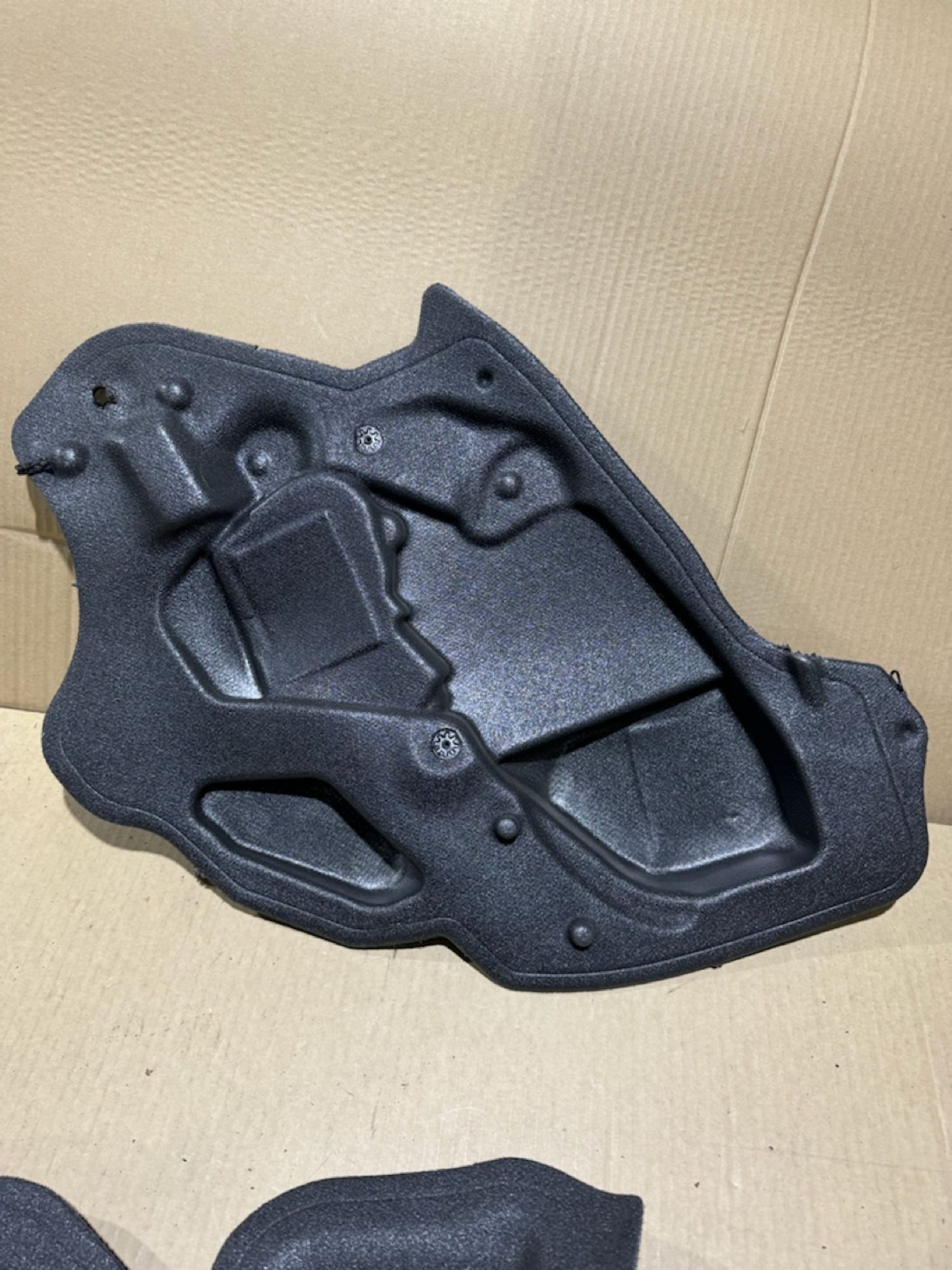 https://gcs.partsauto.market/rn-stockpro.appspot.com/thmbs/userImages/a486c87f8955b6e25f9185efee619899/part/db3c381f-2fd3-4457-9274-5fd0794410fb_1744544108549.jpg