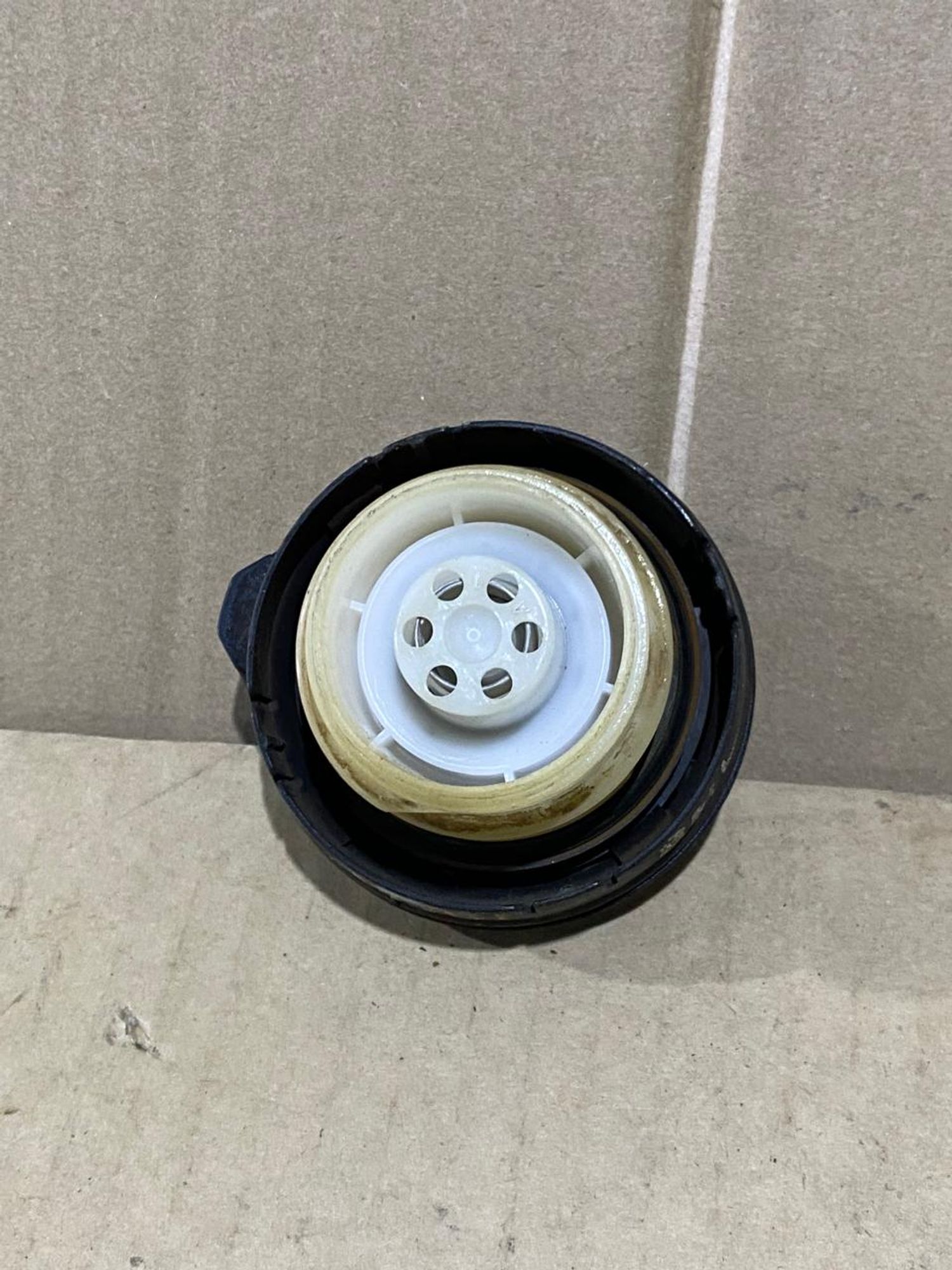 https://gcs.partsauto.market/rn-stockpro.appspot.com/thmbs/userImages/a486c87f8955b6e25f9185efee619899/part/e2e15bc4-5314-4493-9a99-59d2dc03d3b7_1749499666392.jpg