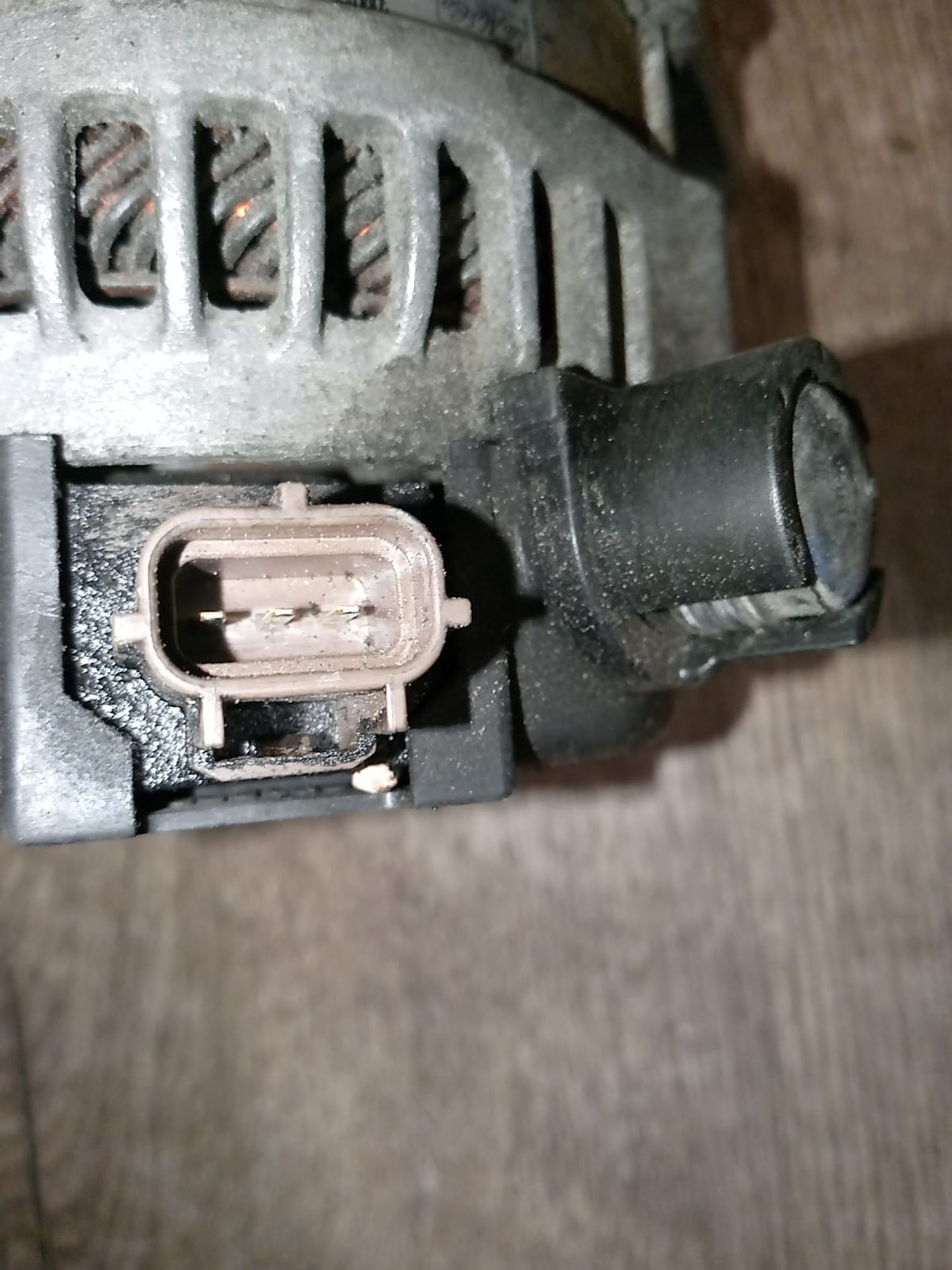 https://gcs.partsauto.market/rn-stockpro.appspot.com/thmbs/userImages/a486c87f8955b6e25f9185efee619899/part/e5755a67-5008-4411-b2cd-5dad525d9963_1748336563865.jpg