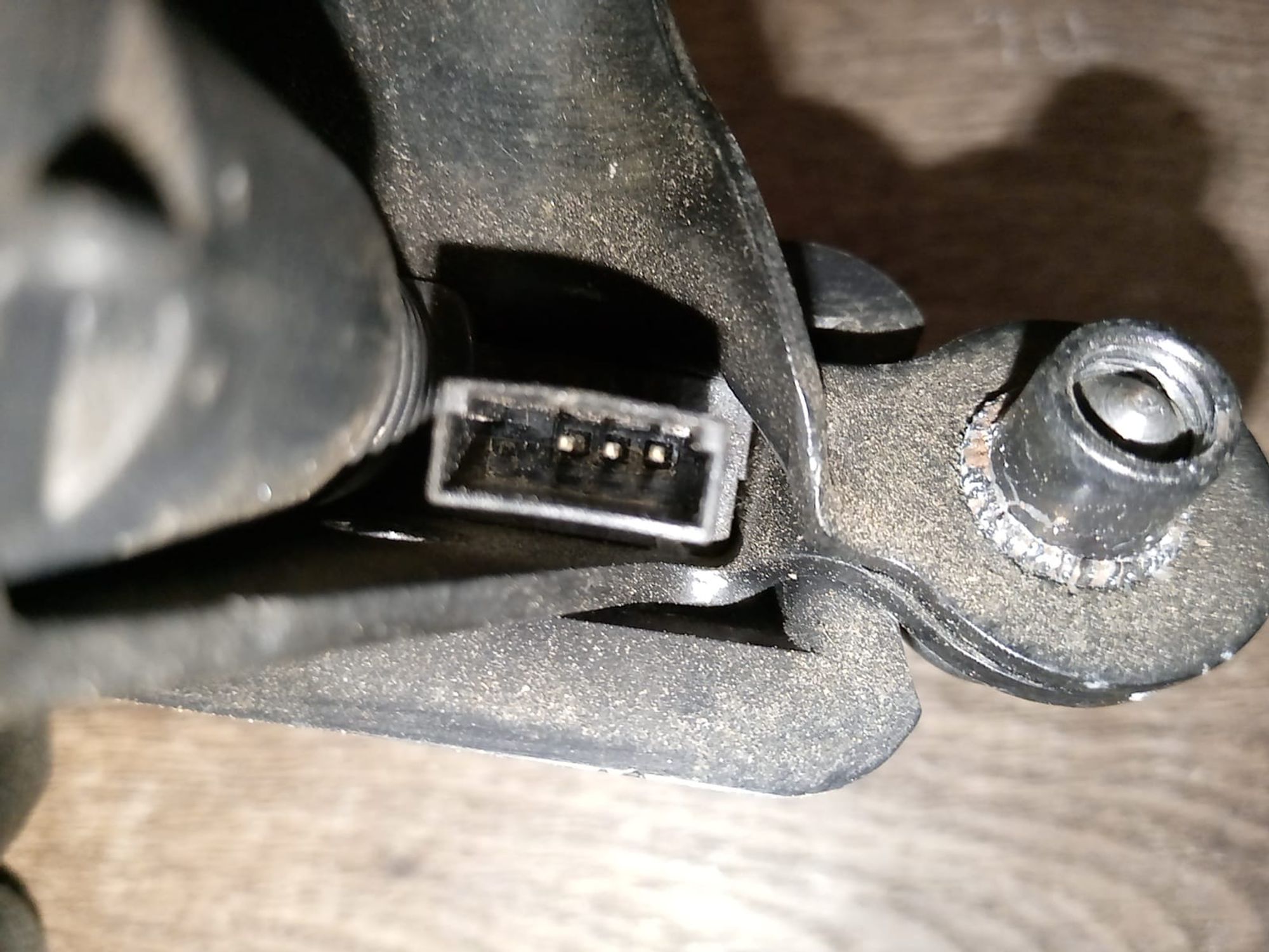https://gcs.partsauto.market/rn-stockpro.appspot.com/thmbs/userImages/a486c87f8955b6e25f9185efee619899/part/e8dbf95b-b7ab-412b-b21a-519cbaf7bee0_1748461232946.jpg