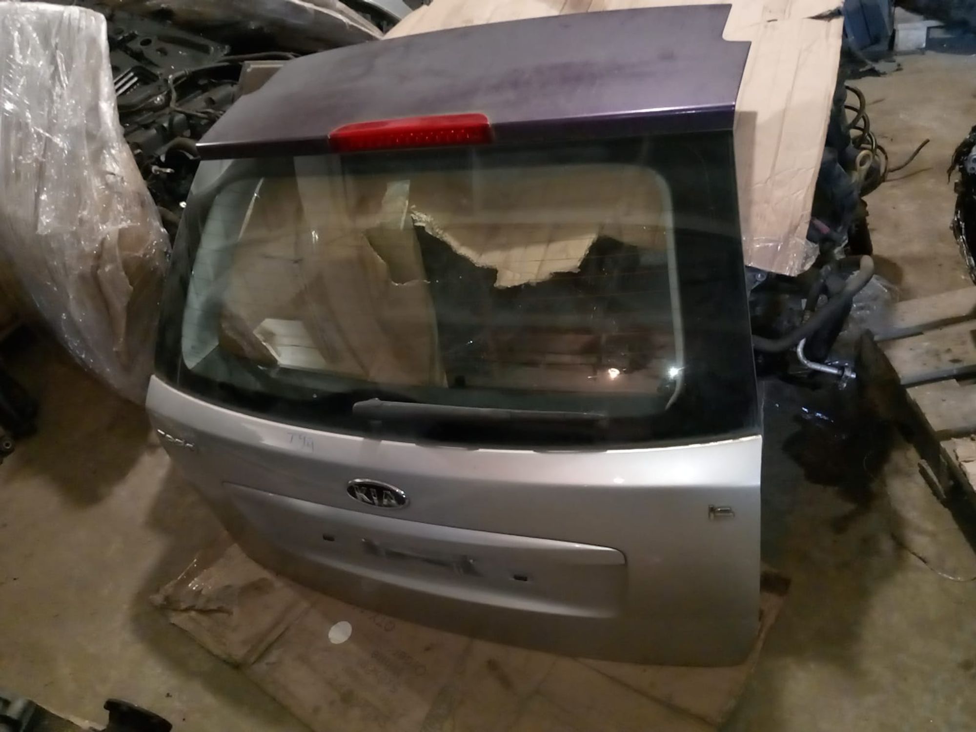 Крышка багажника Kia Ceed I Рестайлинг 2011