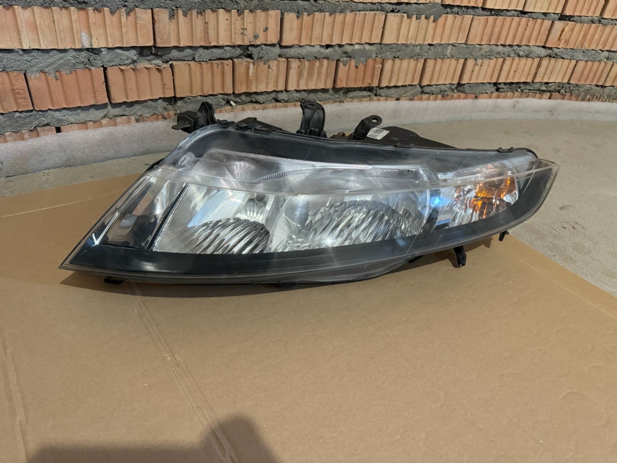 https://gcs.partsauto.market/rn-stockpro.appspot.com/thmbs/userImages/a486c87f8955b6e25f9185efee619899/part/ee4c6cce-e2e5-44ea-ae19-5df5bebc21b2_1750430110920.jpg