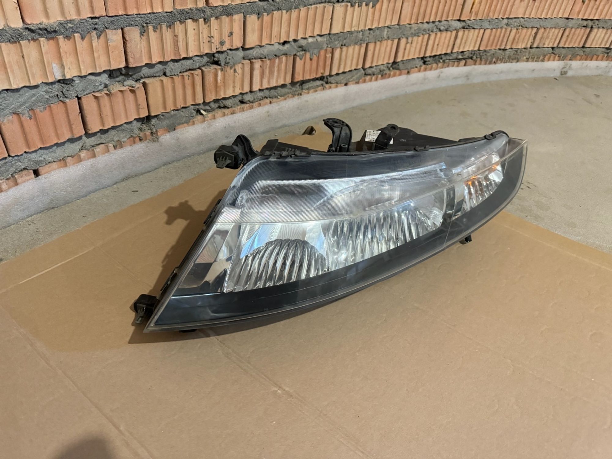 https://gcs.partsauto.market/rn-stockpro.appspot.com/thmbs/userImages/a486c87f8955b6e25f9185efee619899/part/ef1fd684-bbb7-45f2-9ff8-59dd7a337215_1750430113011.jpg