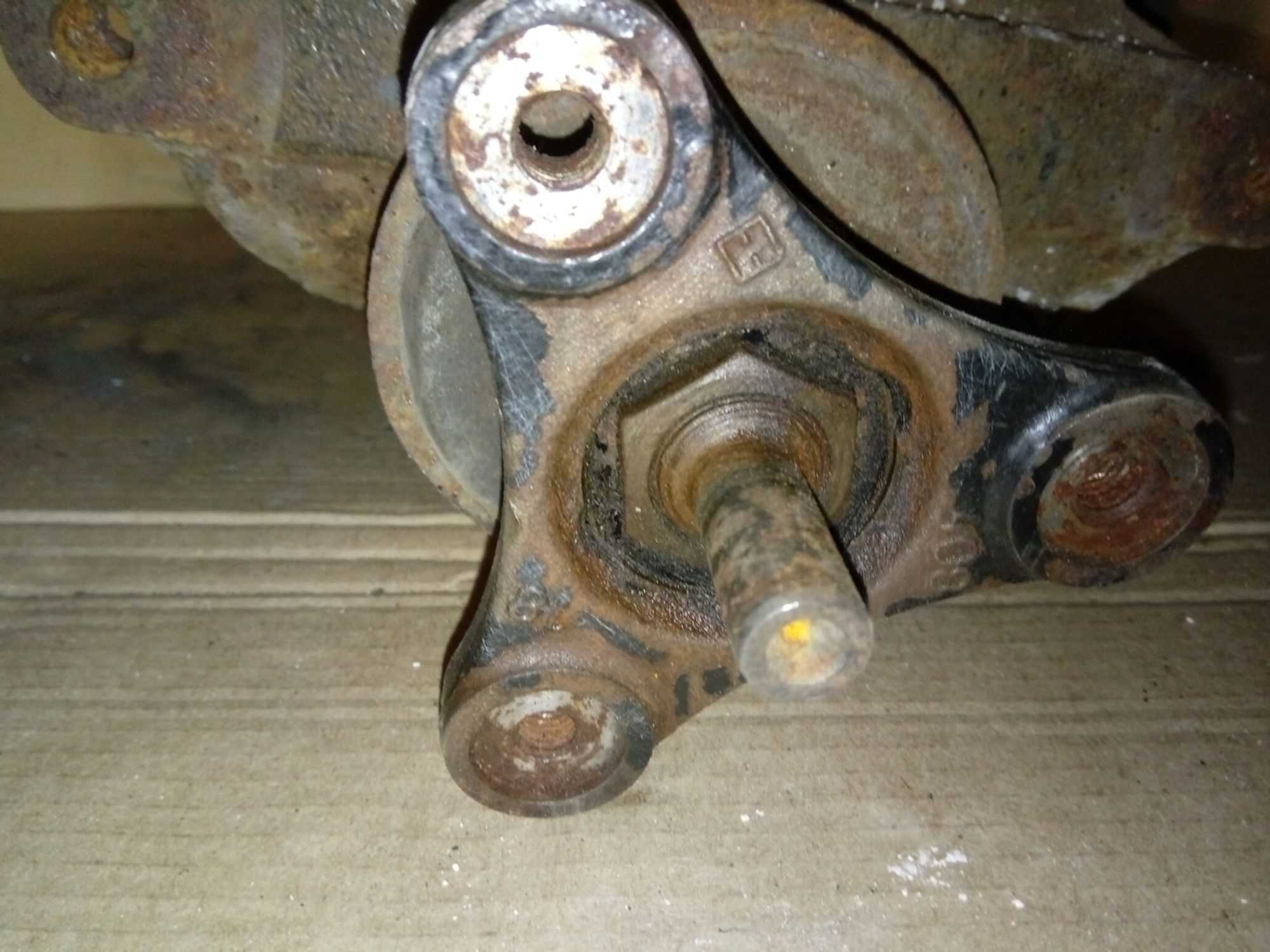 https://gcs.partsauto.market/rn-stockpro.appspot.com/thmbs/userImages/a486c87f8955b6e25f9185efee619899/part/f2f117f1-766a-43f9-9e2d-eb97df1c0cc8_1750103501901.jpg