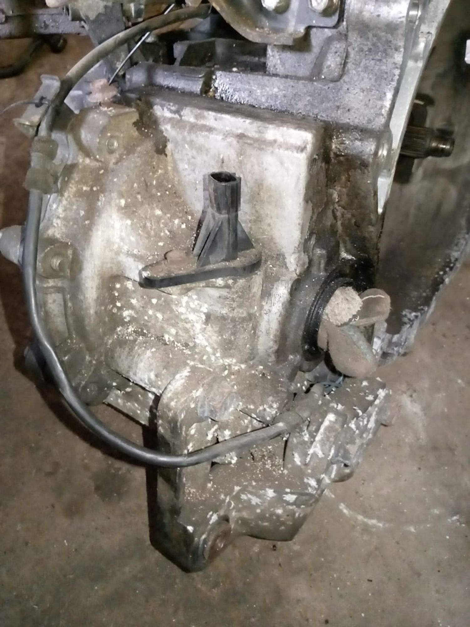 https://gcs.partsauto.market/rn-stockpro.appspot.com/thmbs/userImages/a486c87f8955b6e25f9185efee619899/part/f7c43fb8-3cf2-4863-87c8-6694ca44b74f_1747985131025.jpg