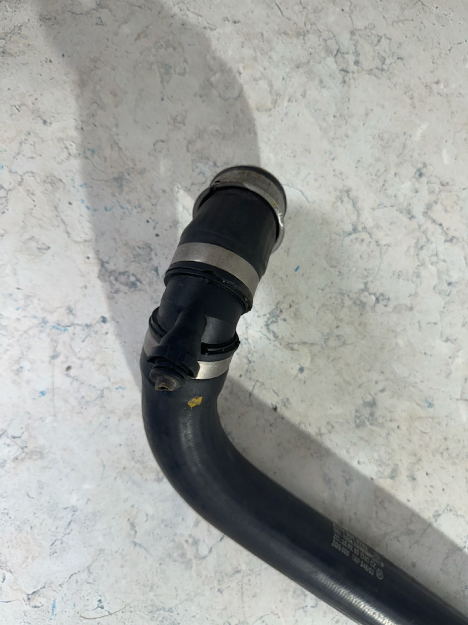 https://gcs.partsauto.market/rn-stockpro.appspot.com/thmbs/userImages/a909ba6a315635f66d2dc9265c66c6a4/part/085b5572-d9d3-46b1-aa09-467450aa6473_1746703507251.jpg