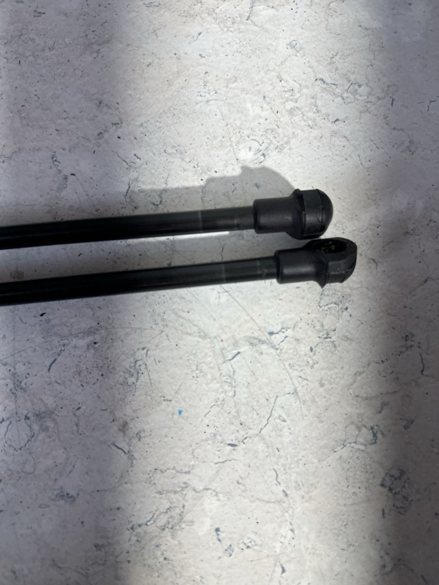 https://gcs.partsauto.market/rn-stockpro.appspot.com/thmbs/userImages/a909ba6a315635f66d2dc9265c66c6a4/part/088cb00d-79bf-4d45-b324-da0fa63d75c4_1746621919653.jpg