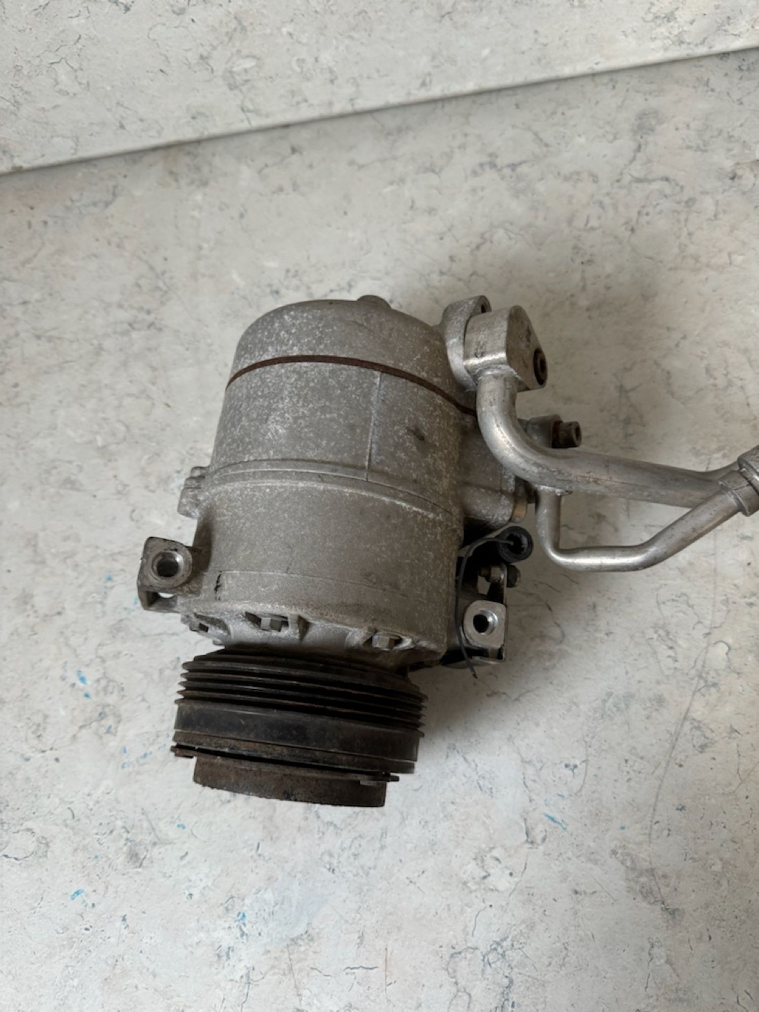 https://gcs.partsauto.market/rn-stockpro.appspot.com/thmbs/userImages/a909ba6a315635f66d2dc9265c66c6a4/part/1feb4556-cb8c-499d-a4ff-e6c3596f45da_1741783946699.jpg