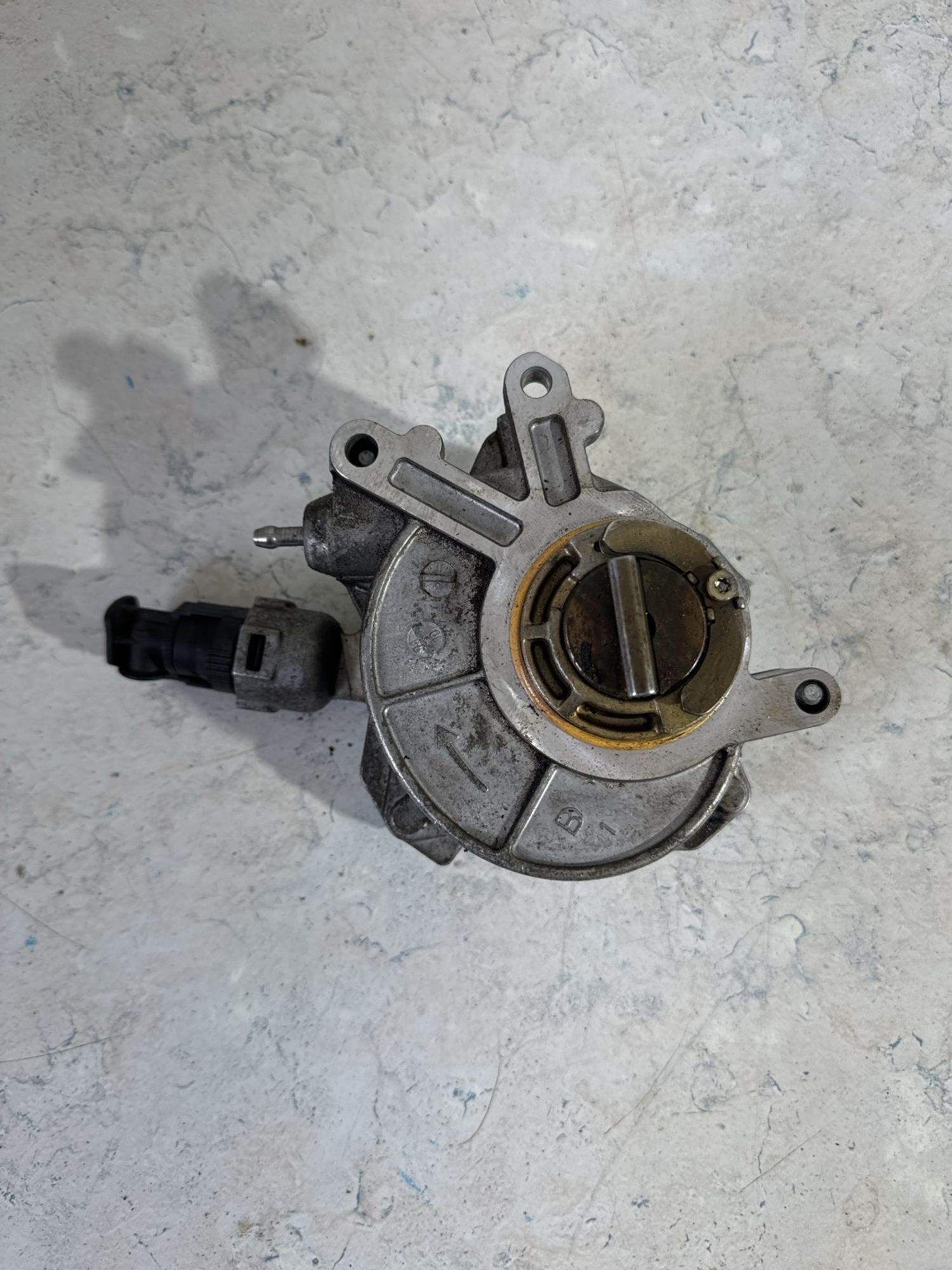 https://gcs.partsauto.market/rn-stockpro.appspot.com/thmbs/userImages/a909ba6a315635f66d2dc9265c66c6a4/part/2e76e7aa-10c8-487a-add8-92fe0b110c91_1746621745421.jpg