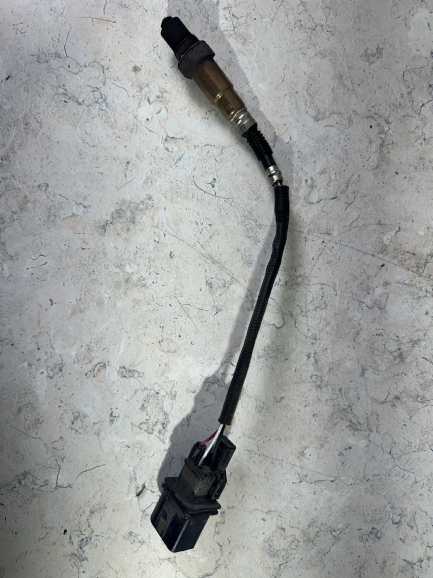 https://gcs.partsauto.market/rn-stockpro.appspot.com/thmbs/userImages/a909ba6a315635f66d2dc9265c66c6a4/part/35d3ef18-3af2-4e9a-9b0c-099ffebd1399_1746700184289.jpg