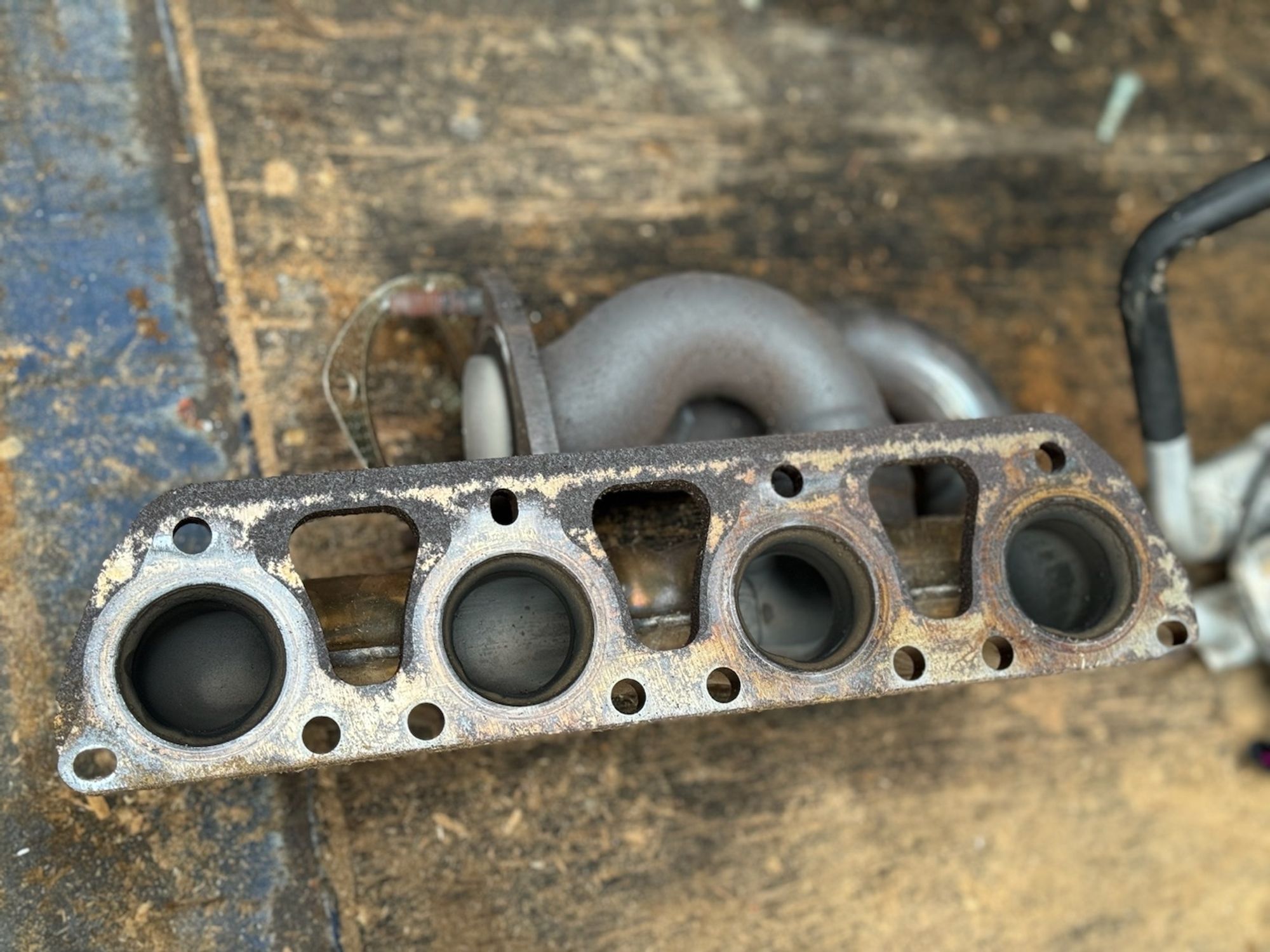https://gcs.partsauto.market/rn-stockpro.appspot.com/thmbs/userImages/a909ba6a315635f66d2dc9265c66c6a4/part/3c949dd9-293c-4cae-b73d-708903470e64_1741787733284.jpg