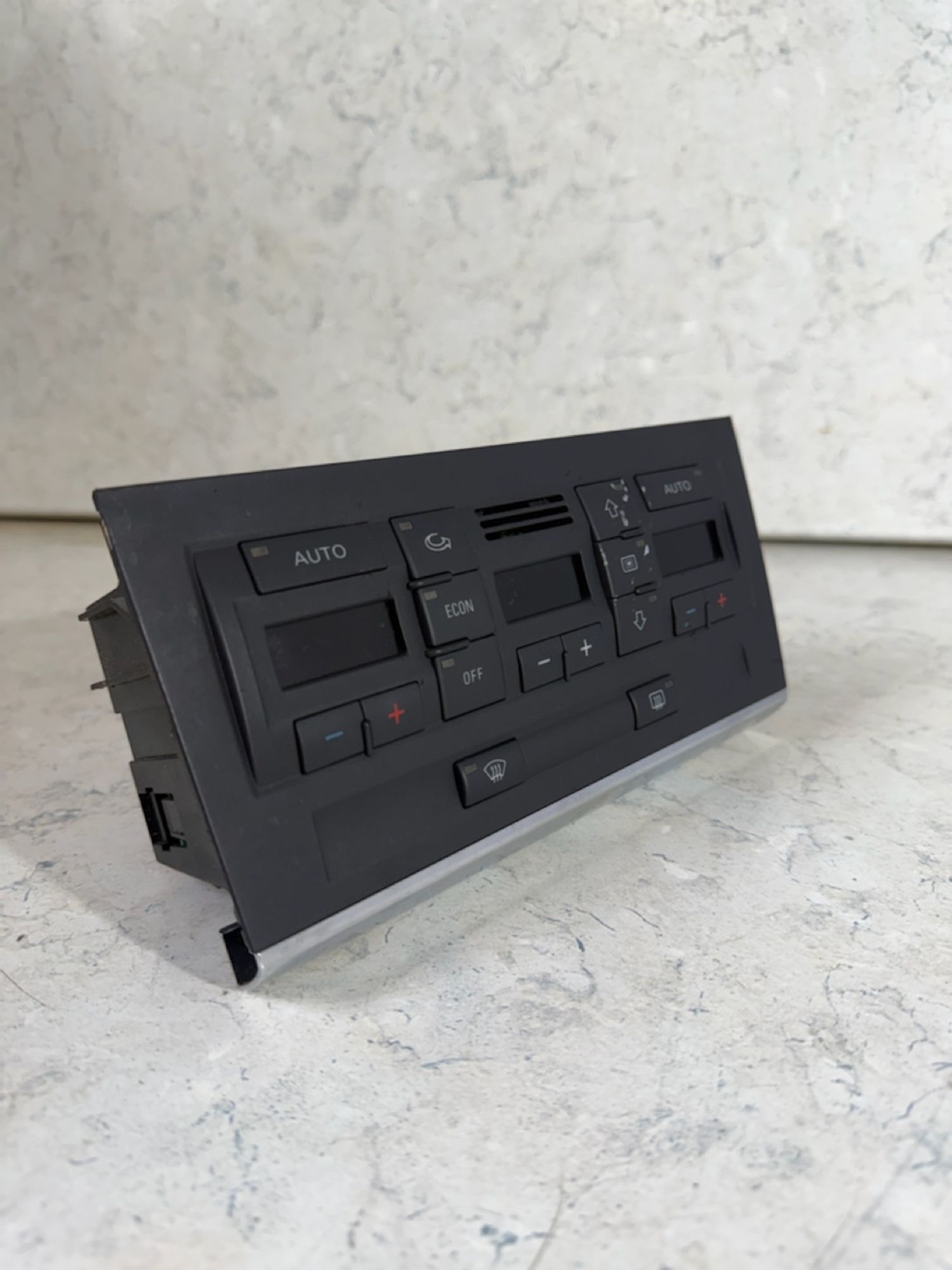 https://gcs.partsauto.market/rn-stockpro.appspot.com/thmbs/userImages/a909ba6a315635f66d2dc9265c66c6a4/part/56b2d01d-bd69-4310-bdff-c2b754adf3c2_1747128921916.jpg