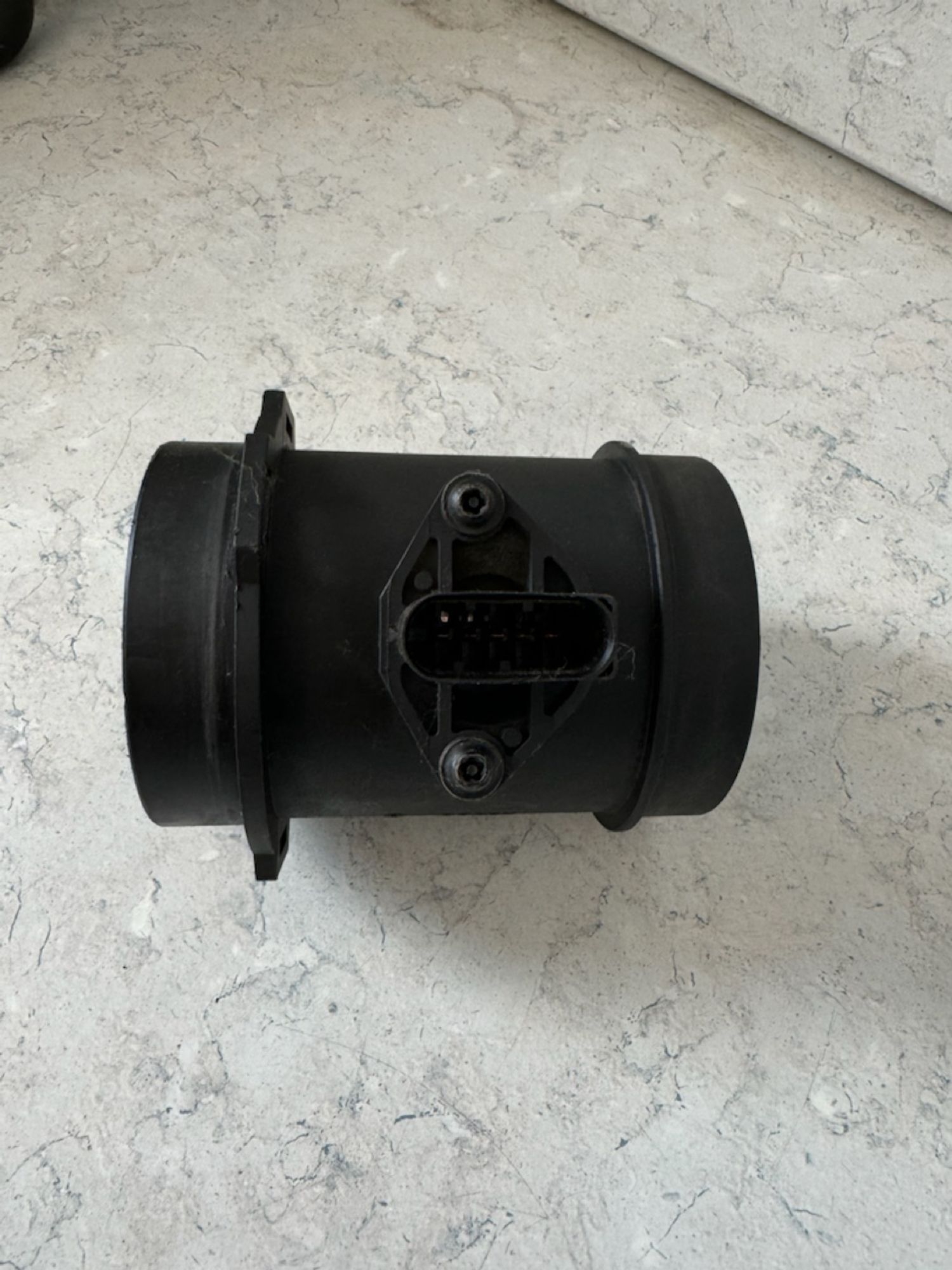 https://gcs.partsauto.market/rn-stockpro.appspot.com/thmbs/userImages/a909ba6a315635f66d2dc9265c66c6a4/part/6eba0147-ed39-497f-a3cc-e75b540672a9_1746610439661.jpg